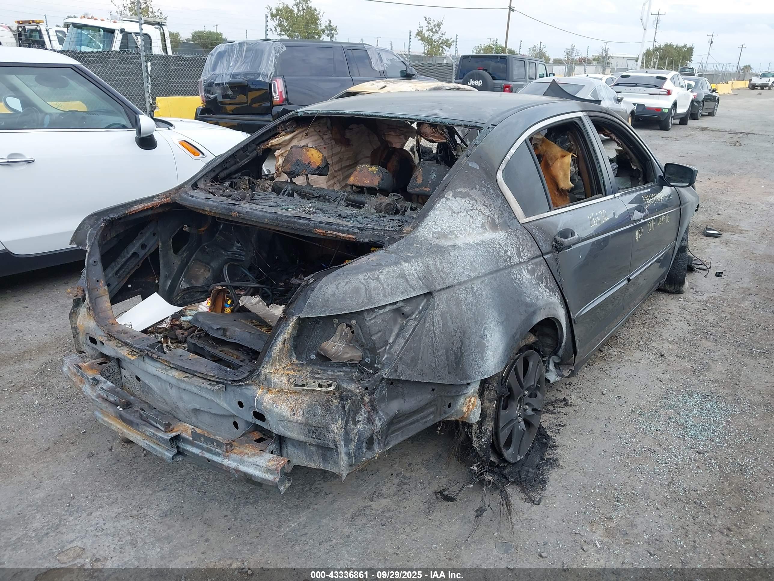 HONDA ACCORD image 4
