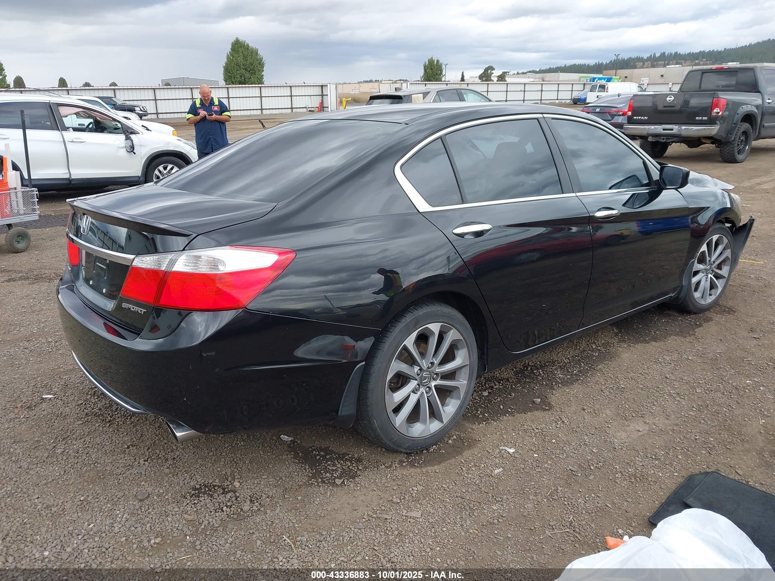 HONDA ACCORD image 4