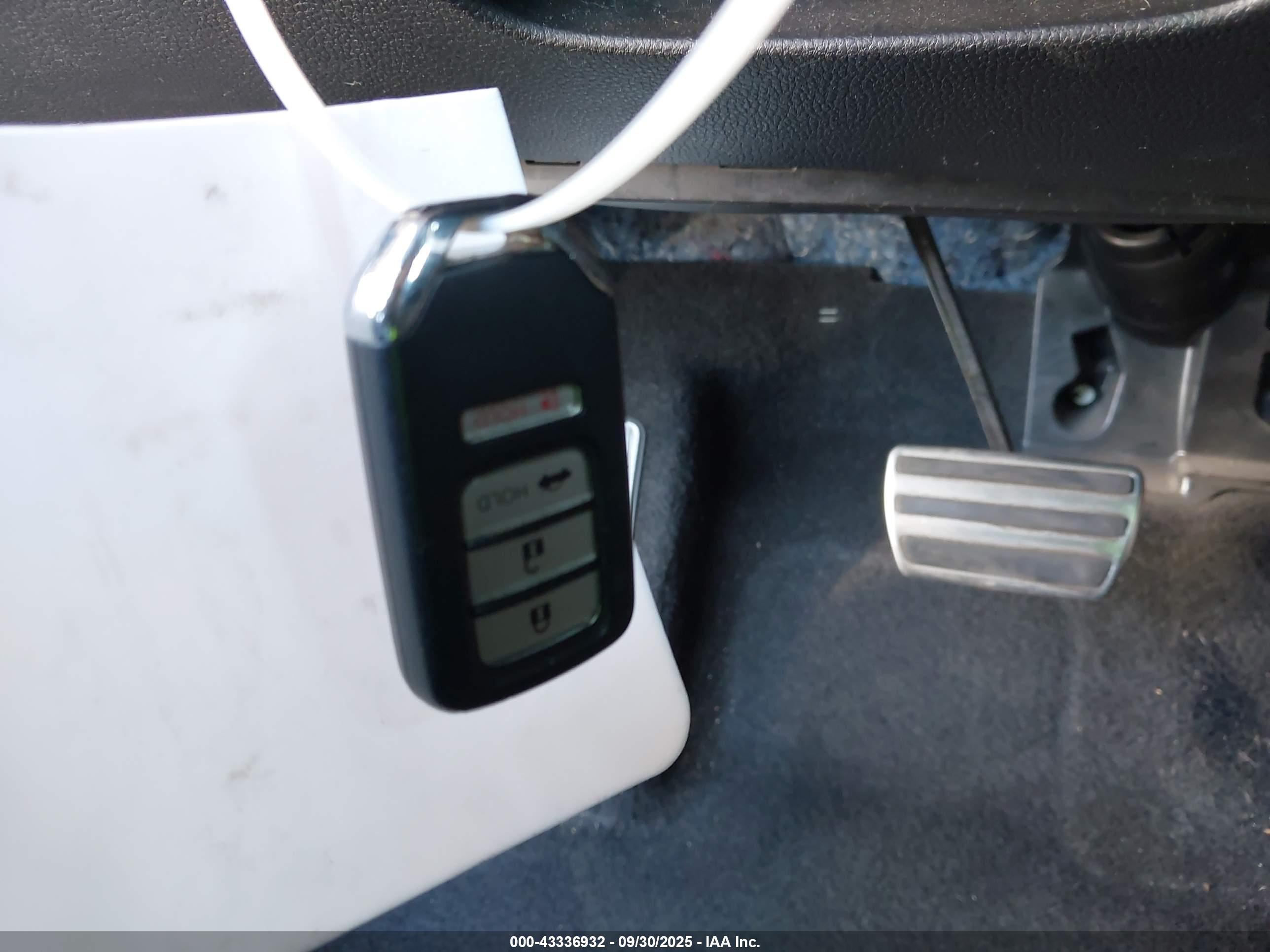 HONDA ACCORD image 11