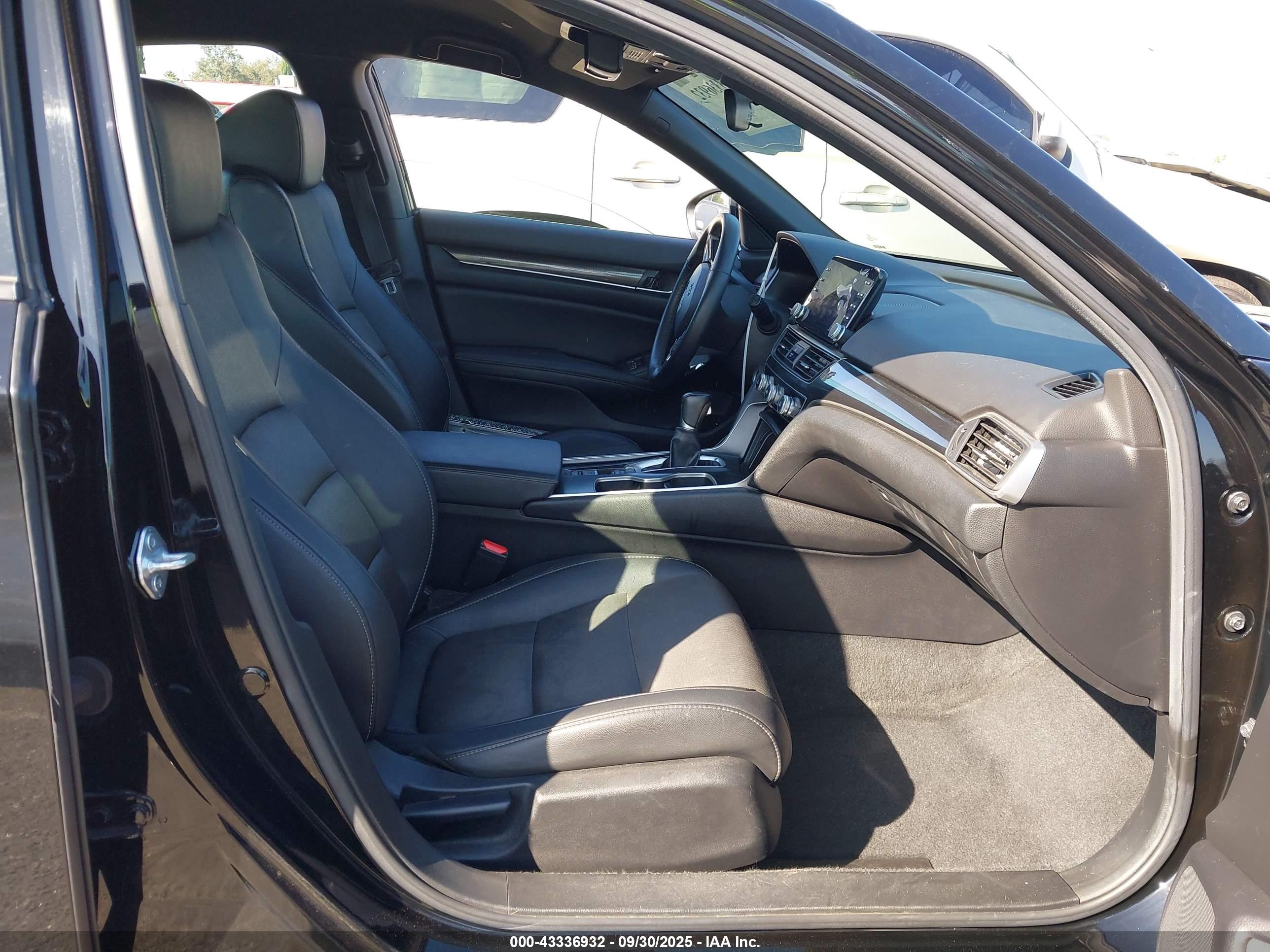 HONDA ACCORD image 5