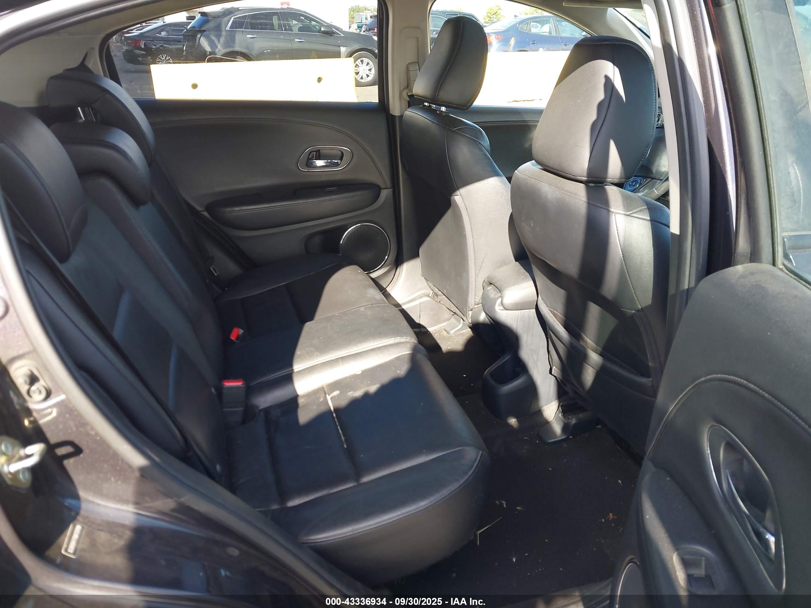 HONDA HR-V image 8