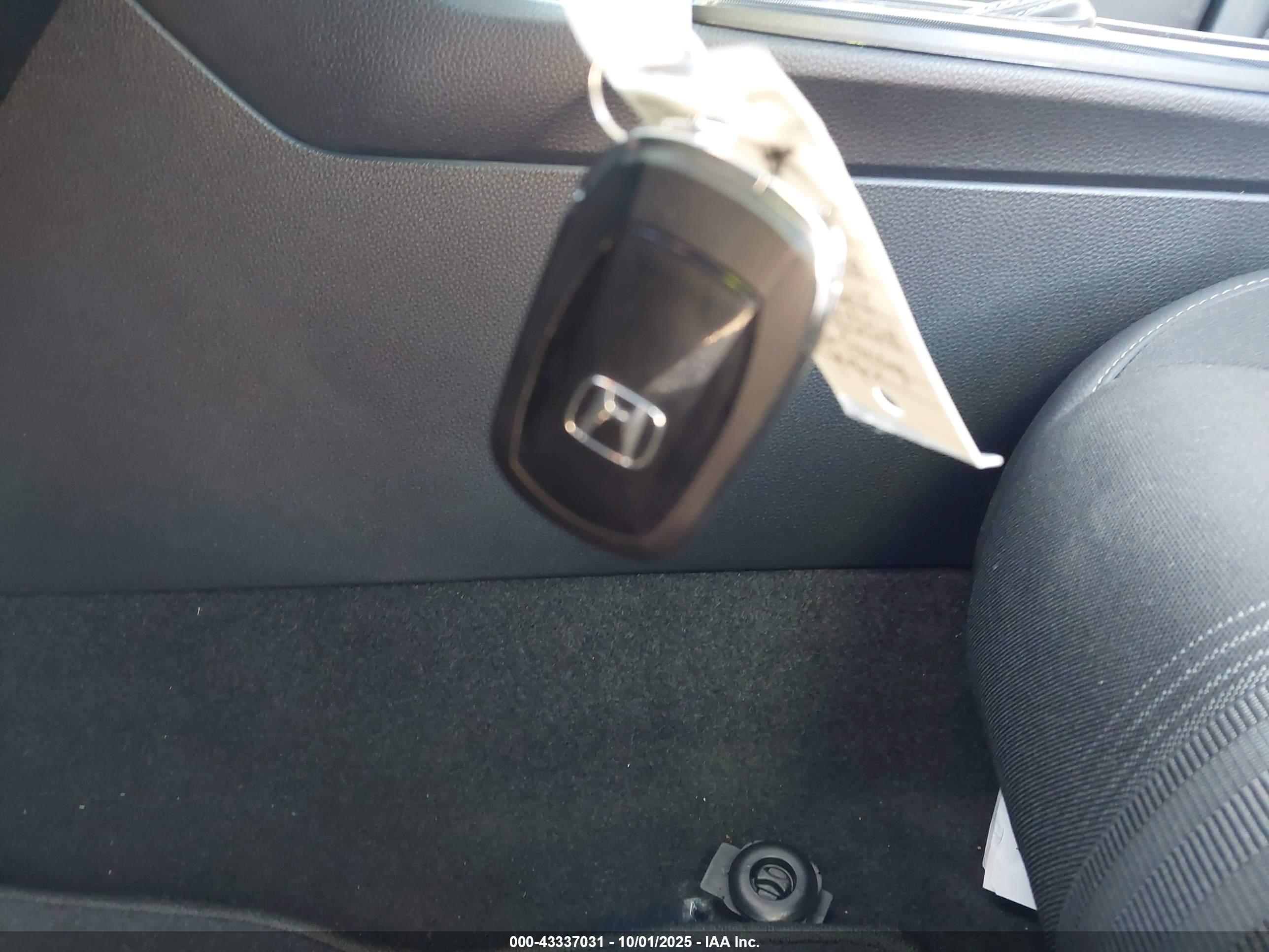 HONDA CIVIC image 11
