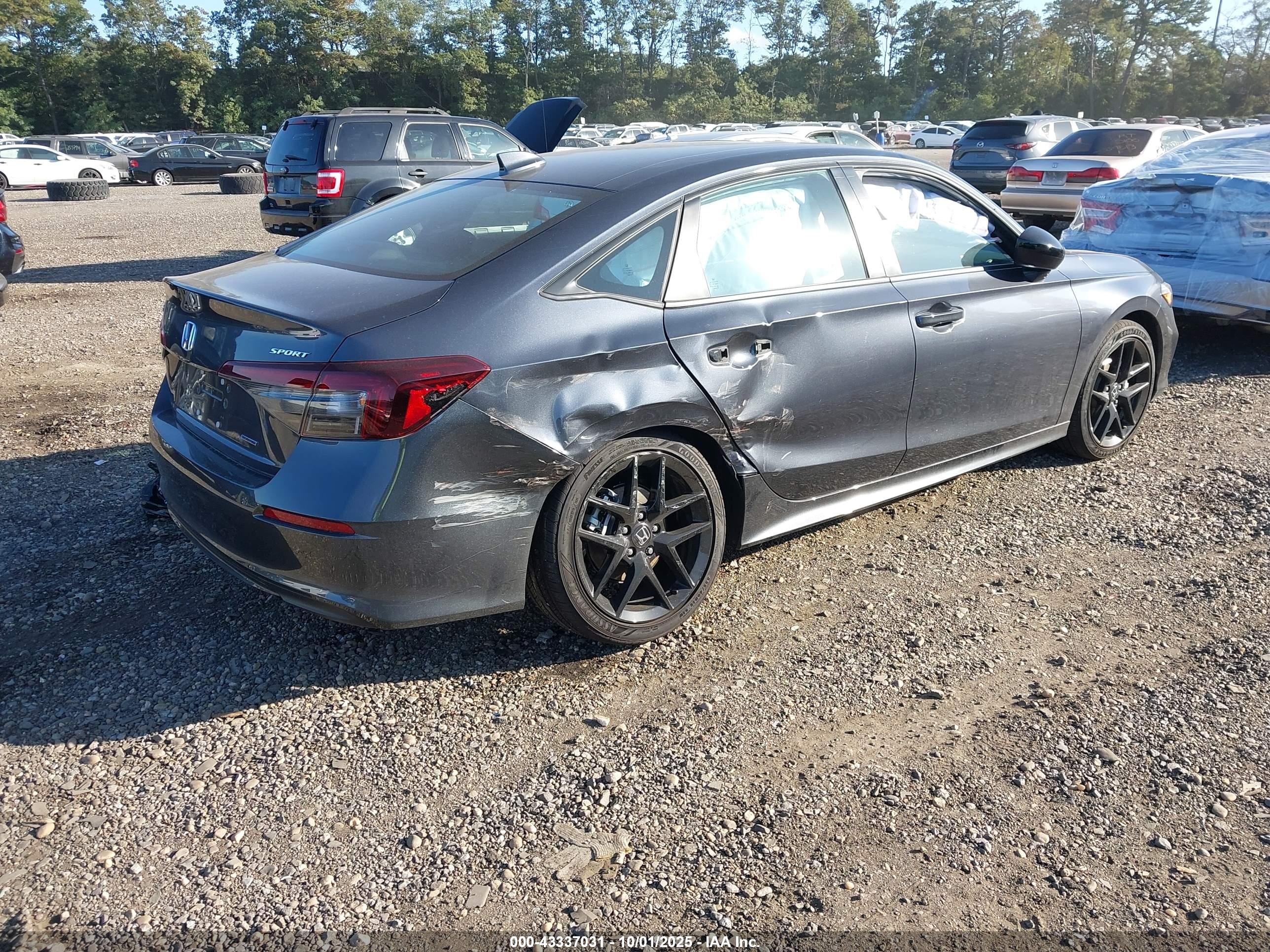 HONDA CIVIC image 4