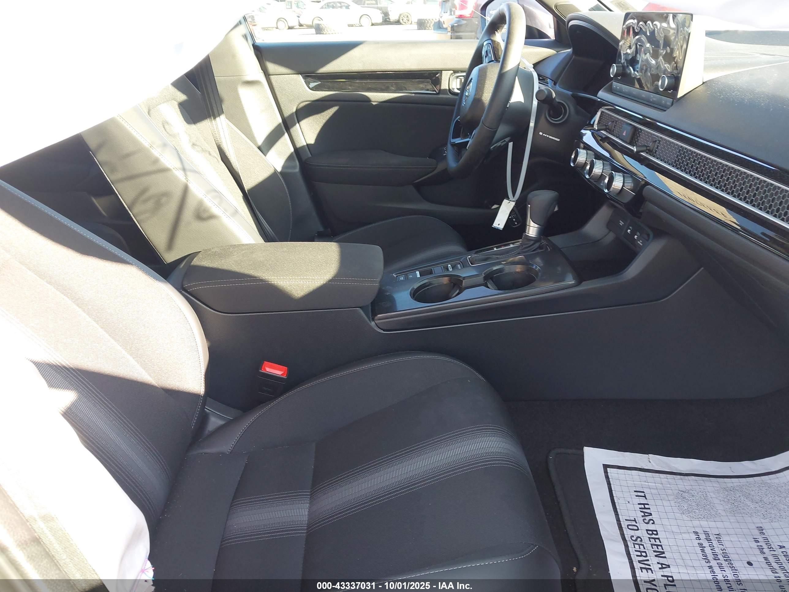HONDA CIVIC image 5