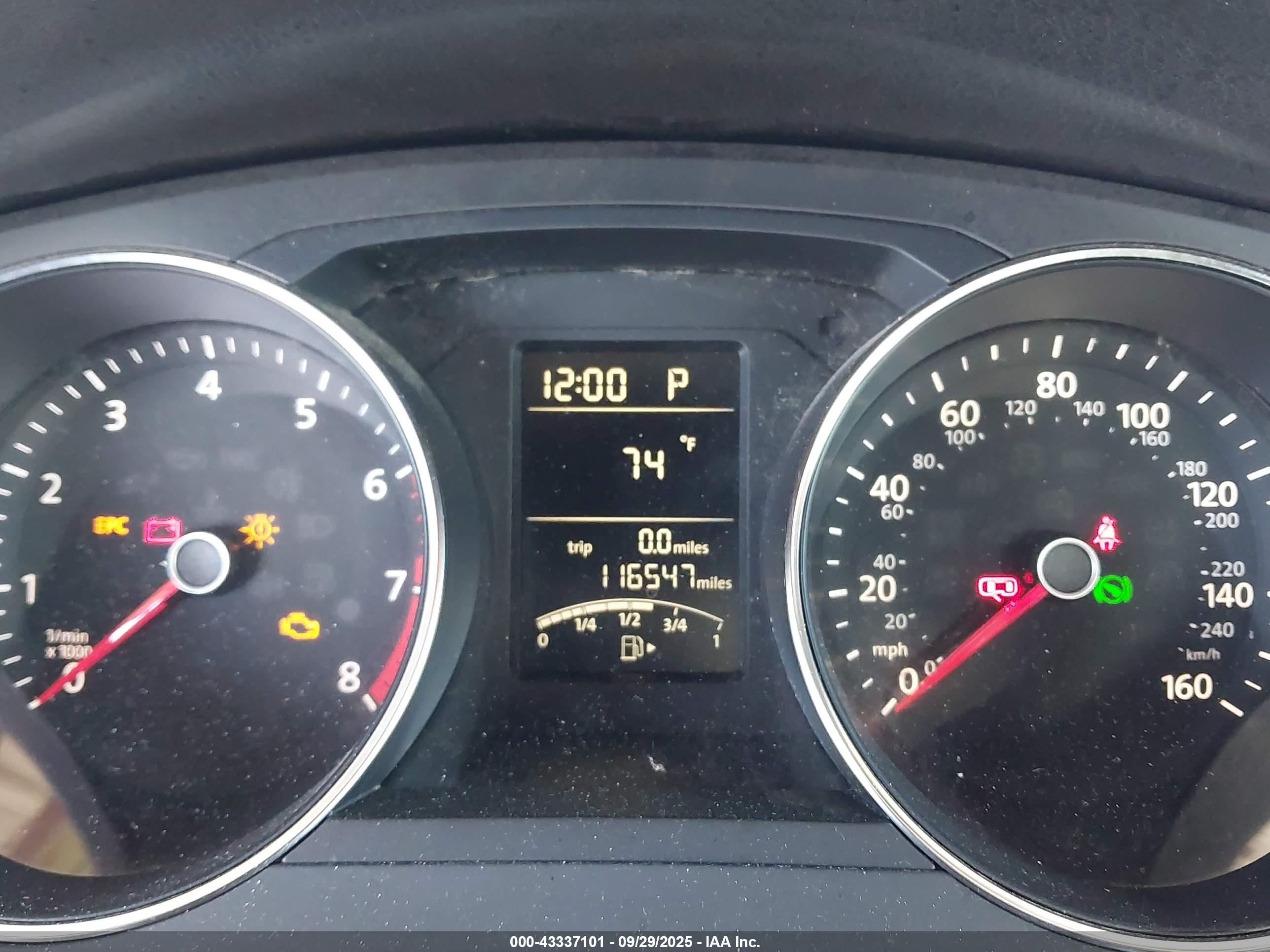 VOLKSWAGEN JETTA image 7