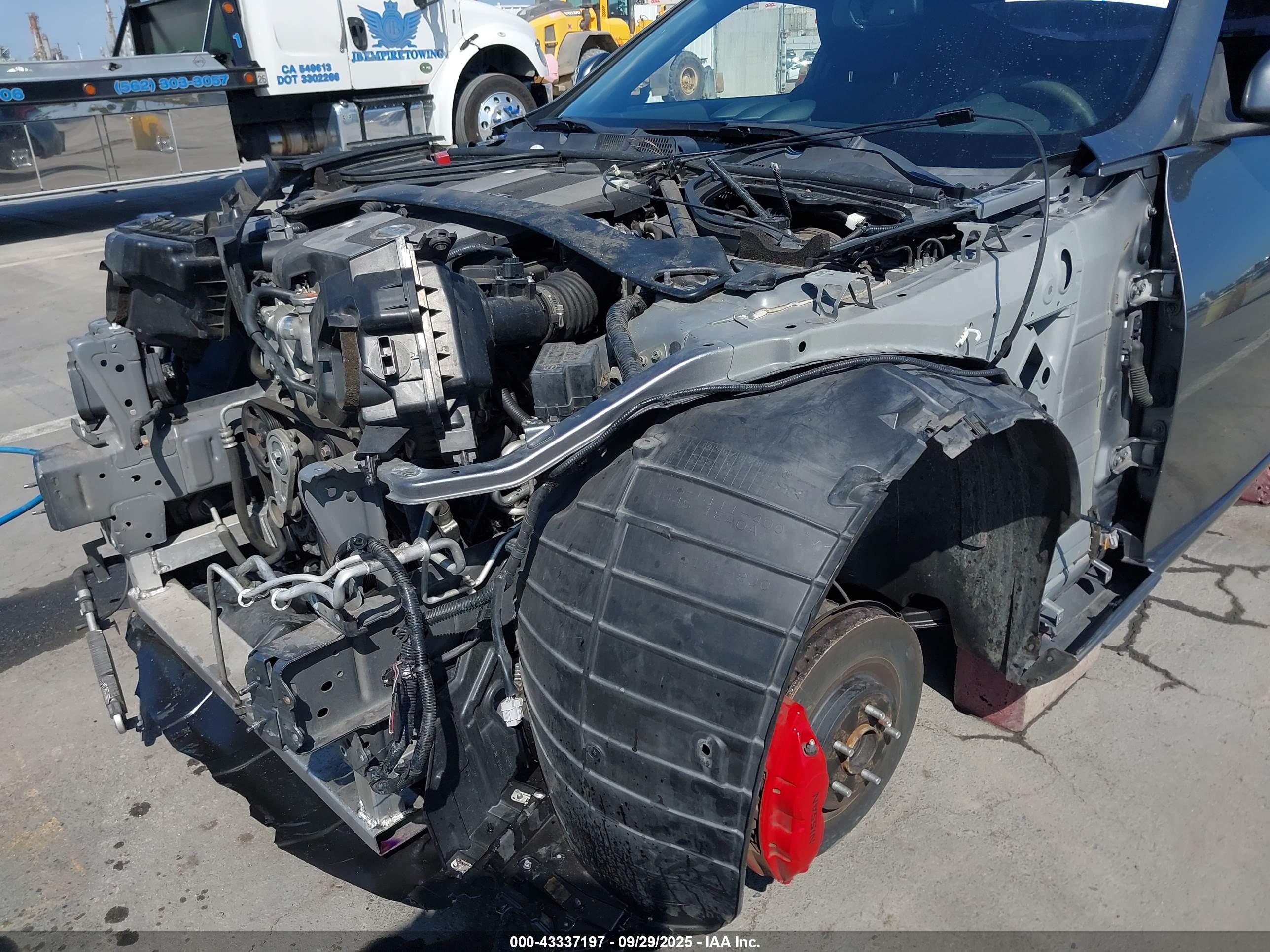 NISSAN 370Z image 6