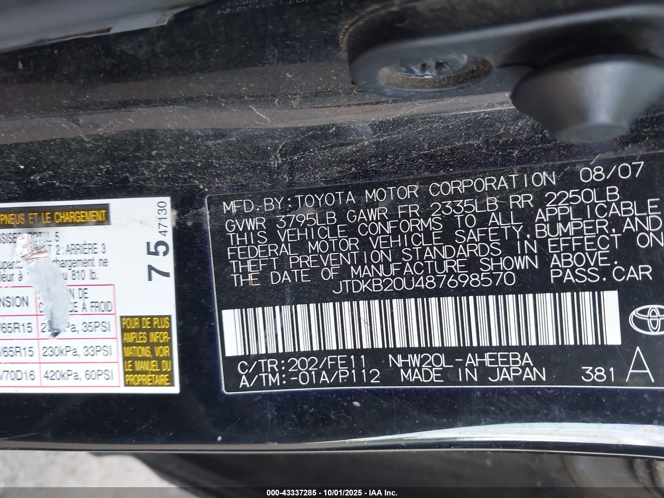 TOYOTA PRIUS image 9