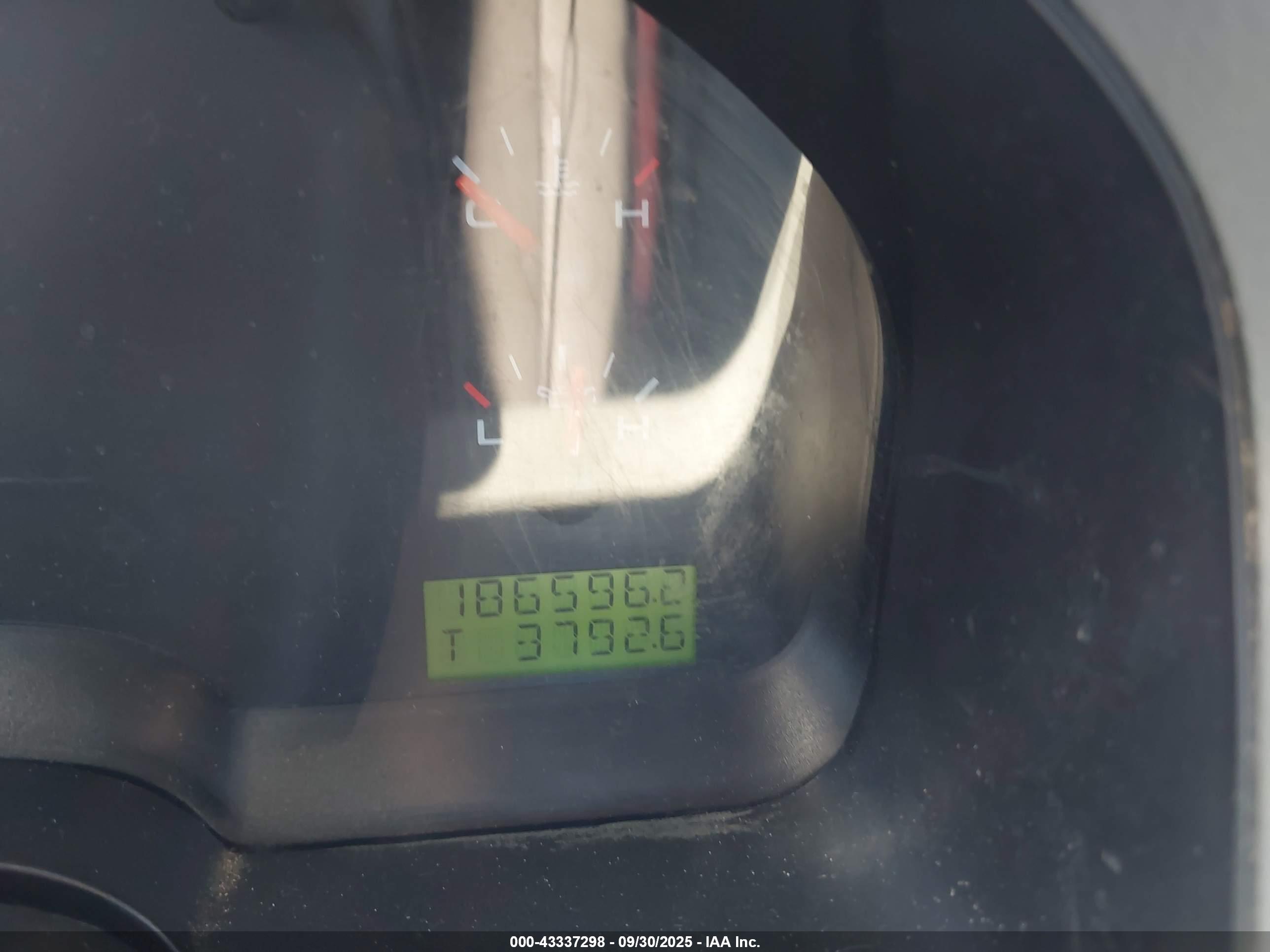 FORD F-150 image 7