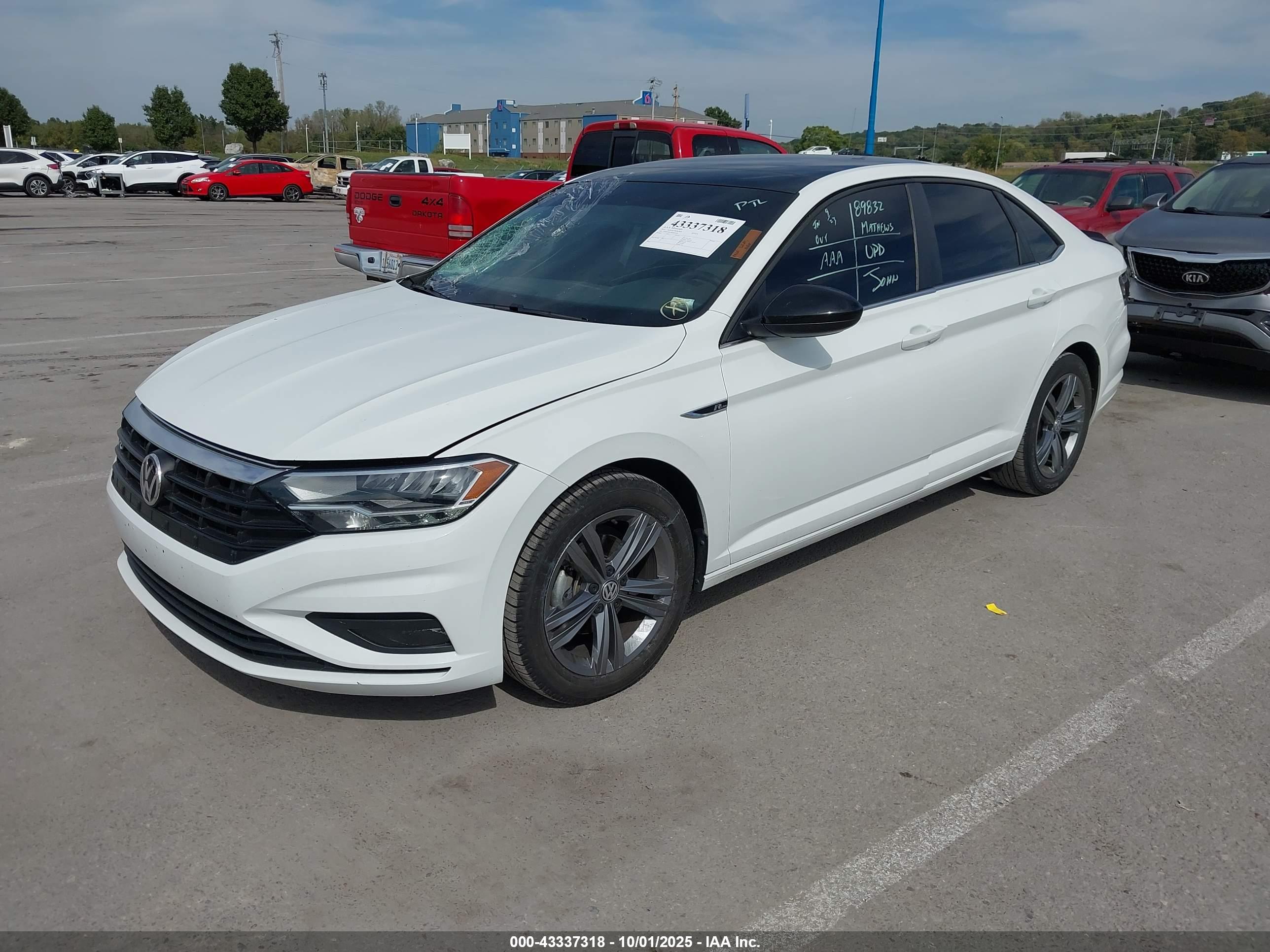 VOLKSWAGEN JETTA image 2