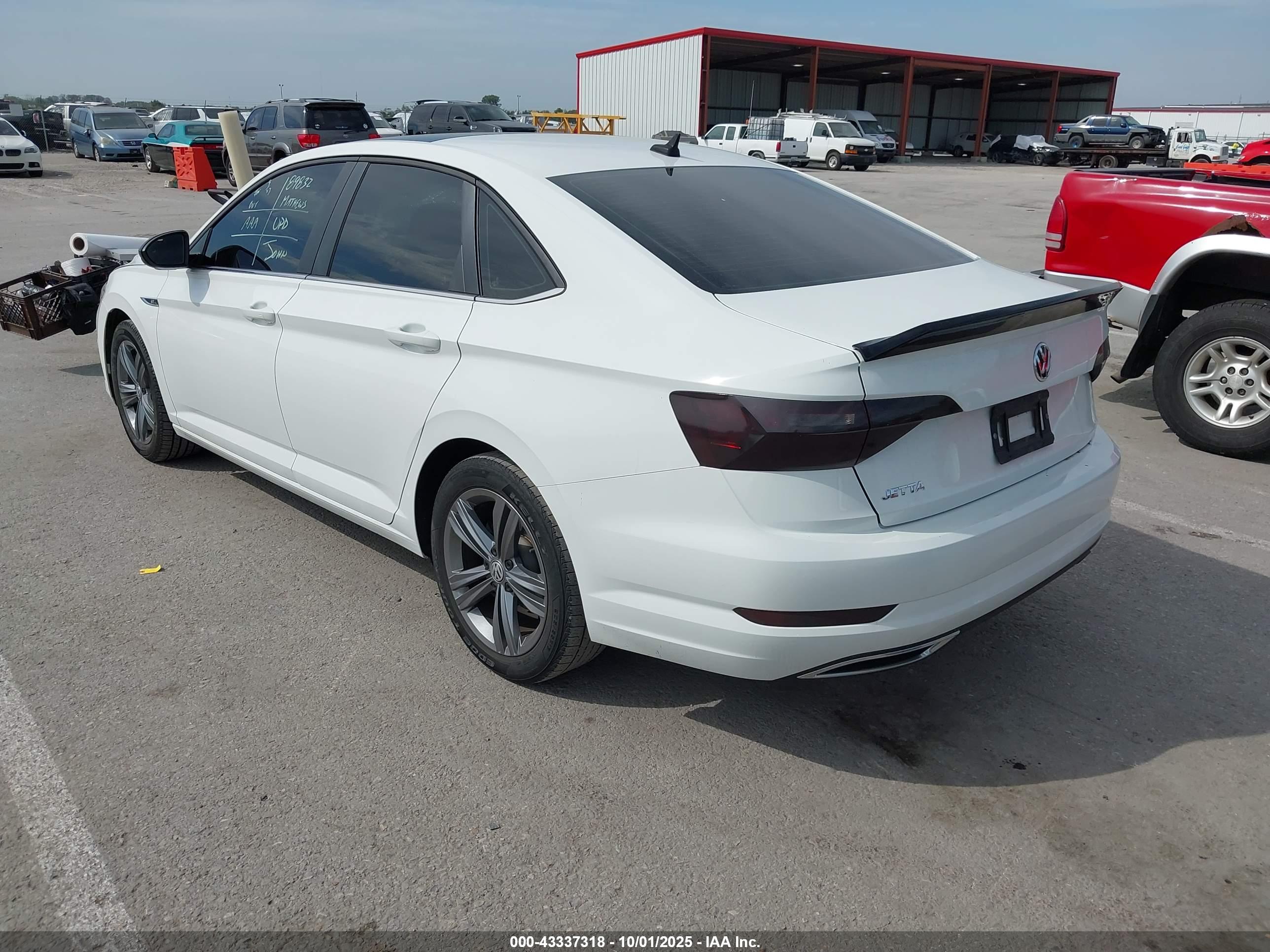 VOLKSWAGEN JETTA image 3