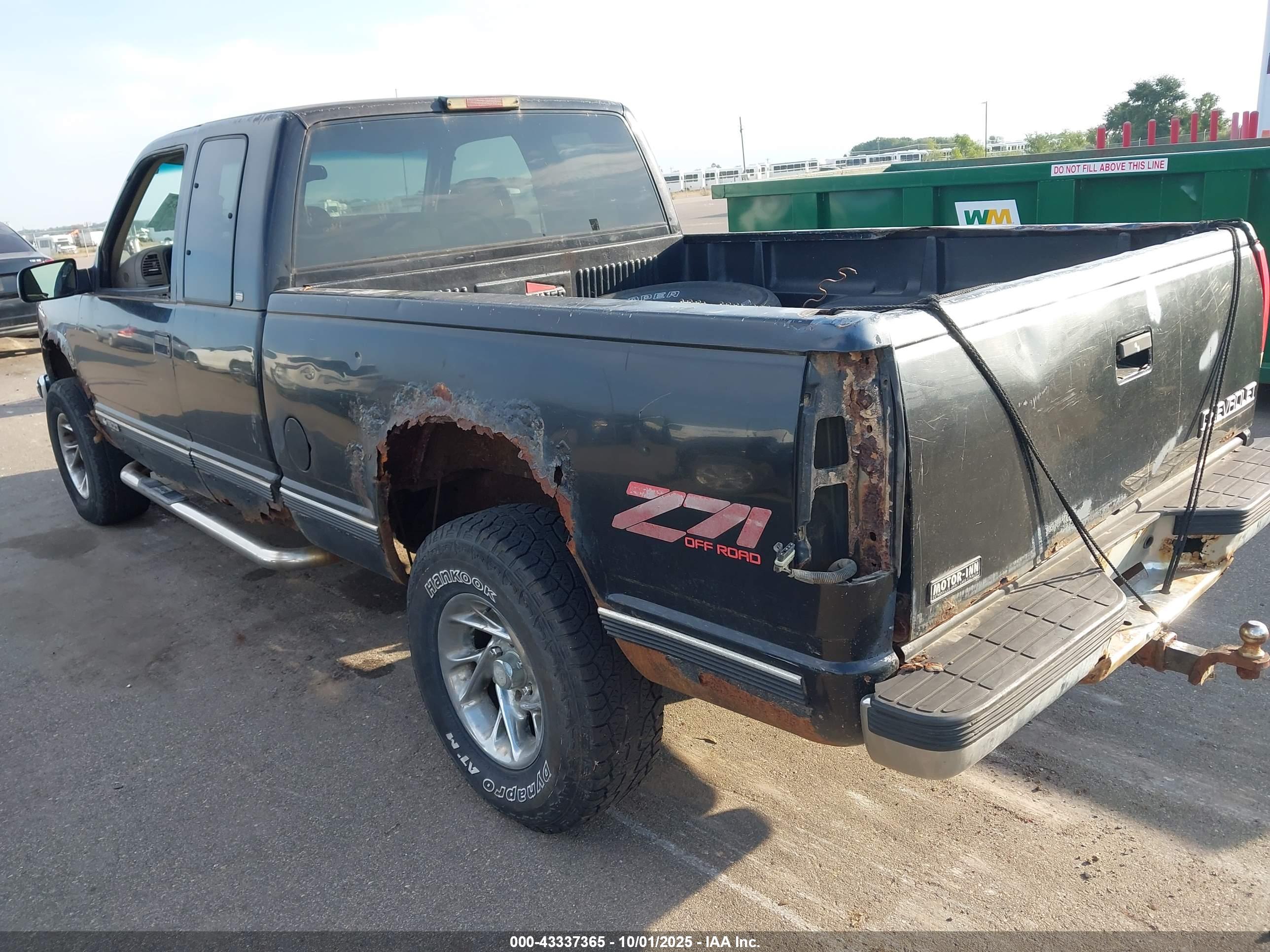 CHEVROLET K1500 image 3