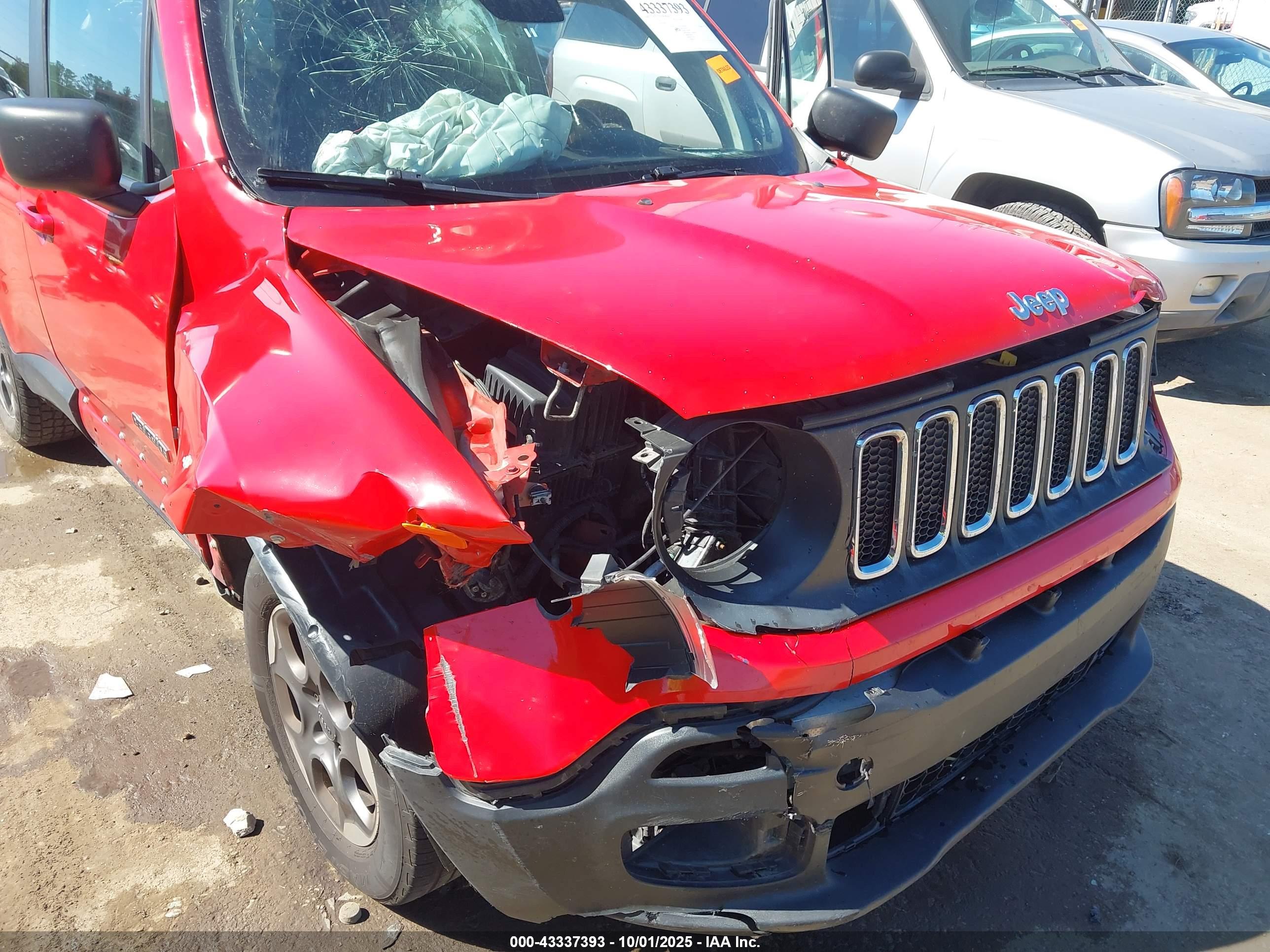 JEEP RENEGADE image 6