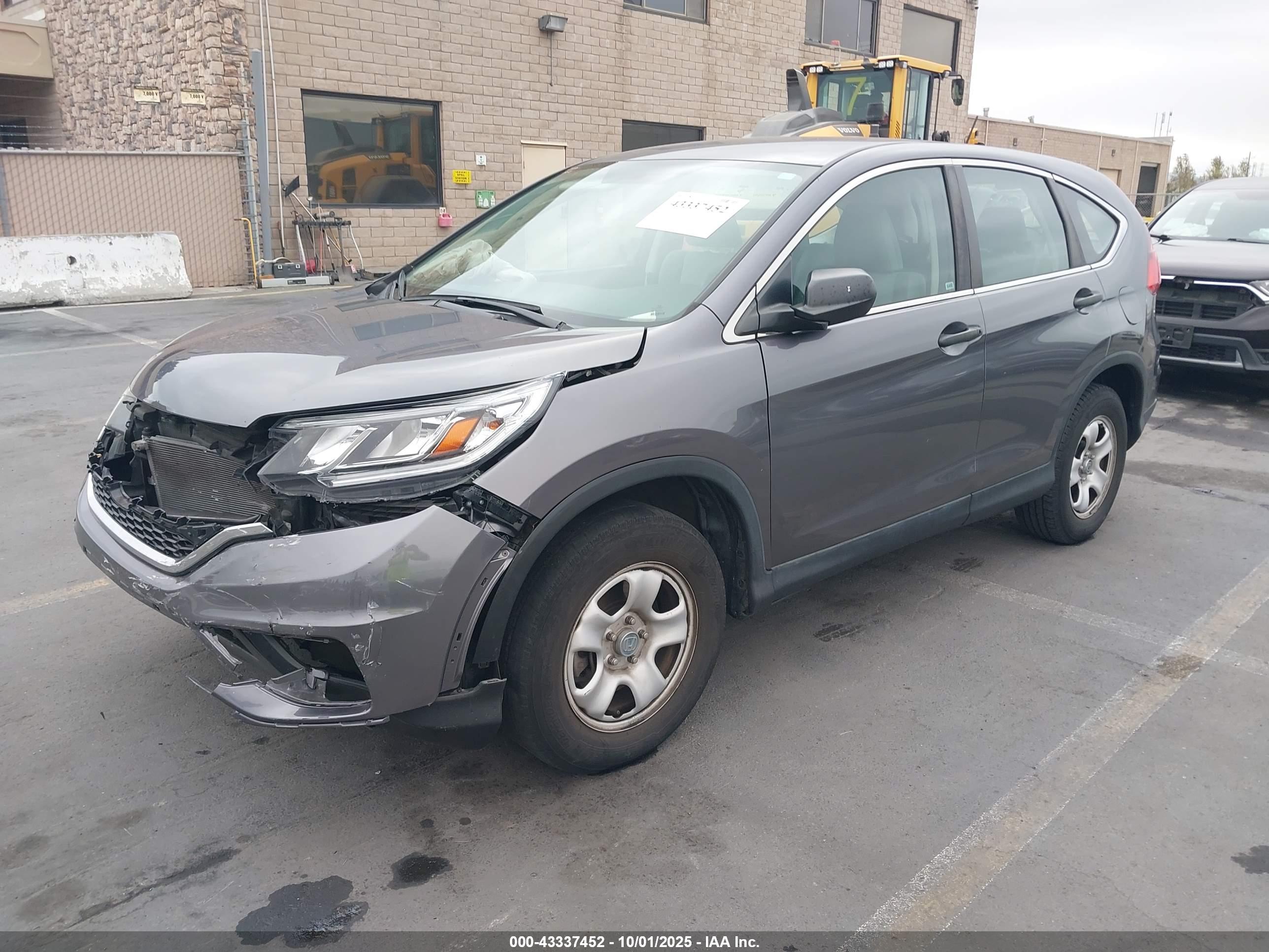 HONDA CR-V image 2