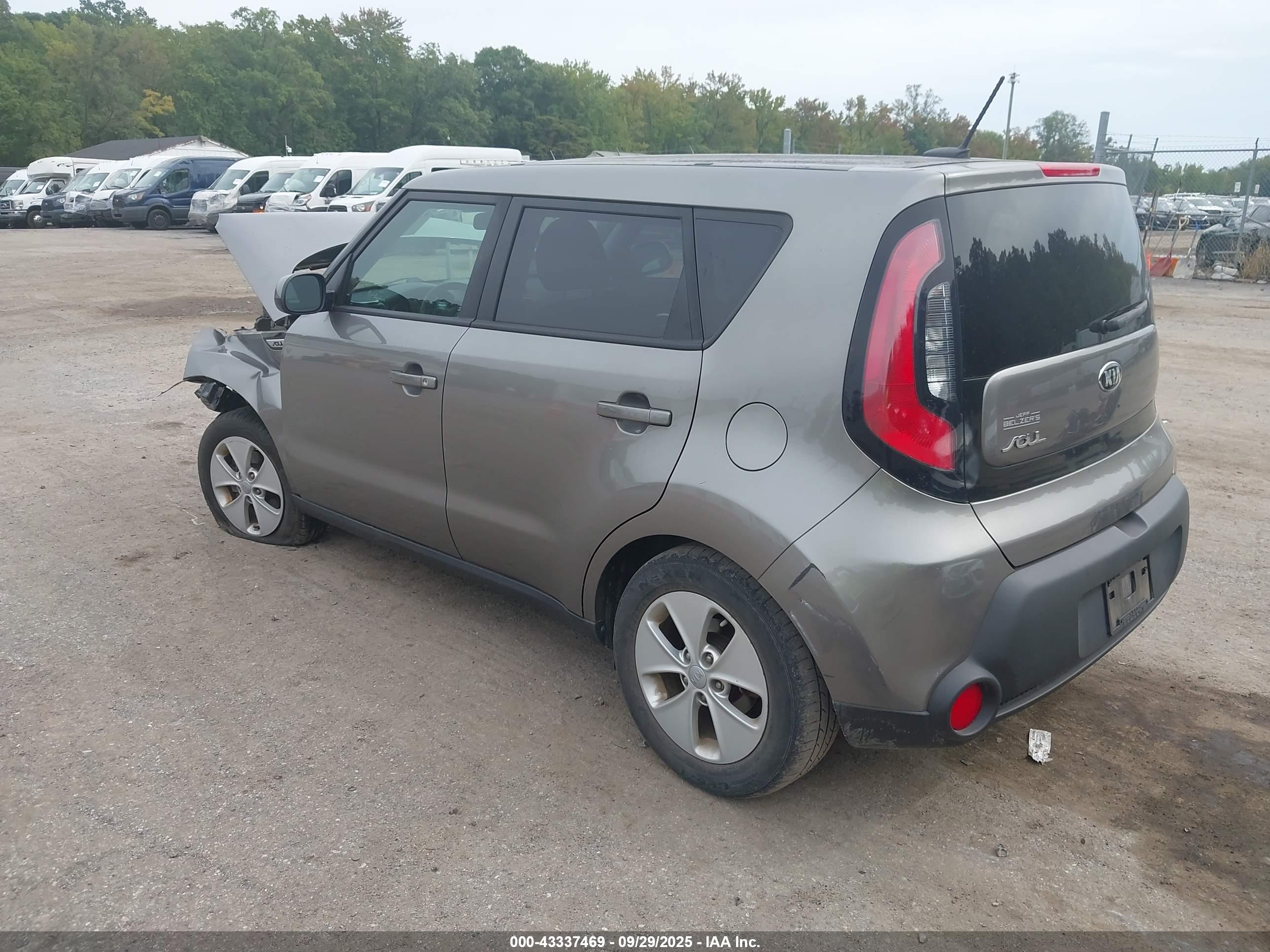 KIA SOUL image 3