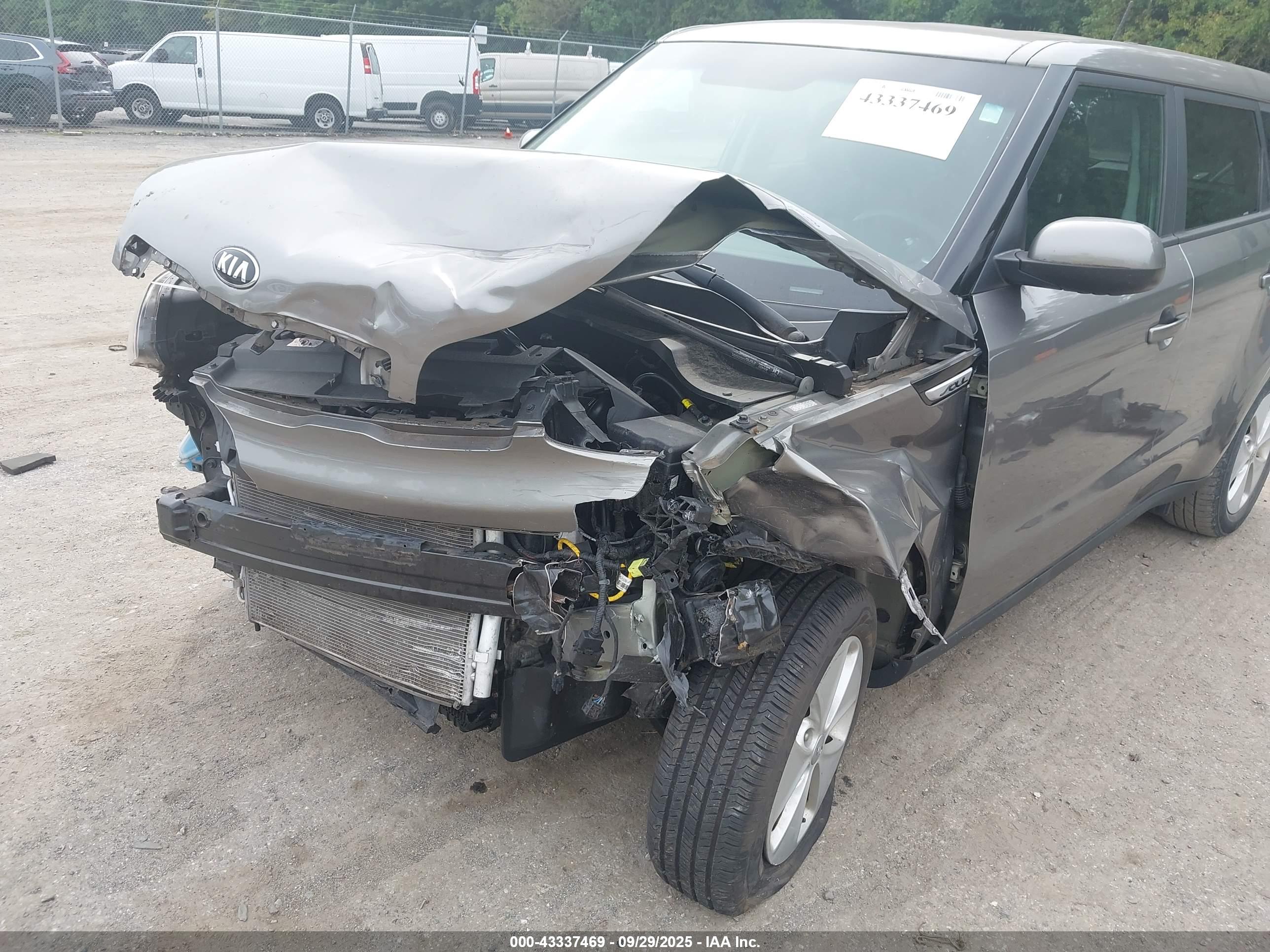 KIA SOUL image 6