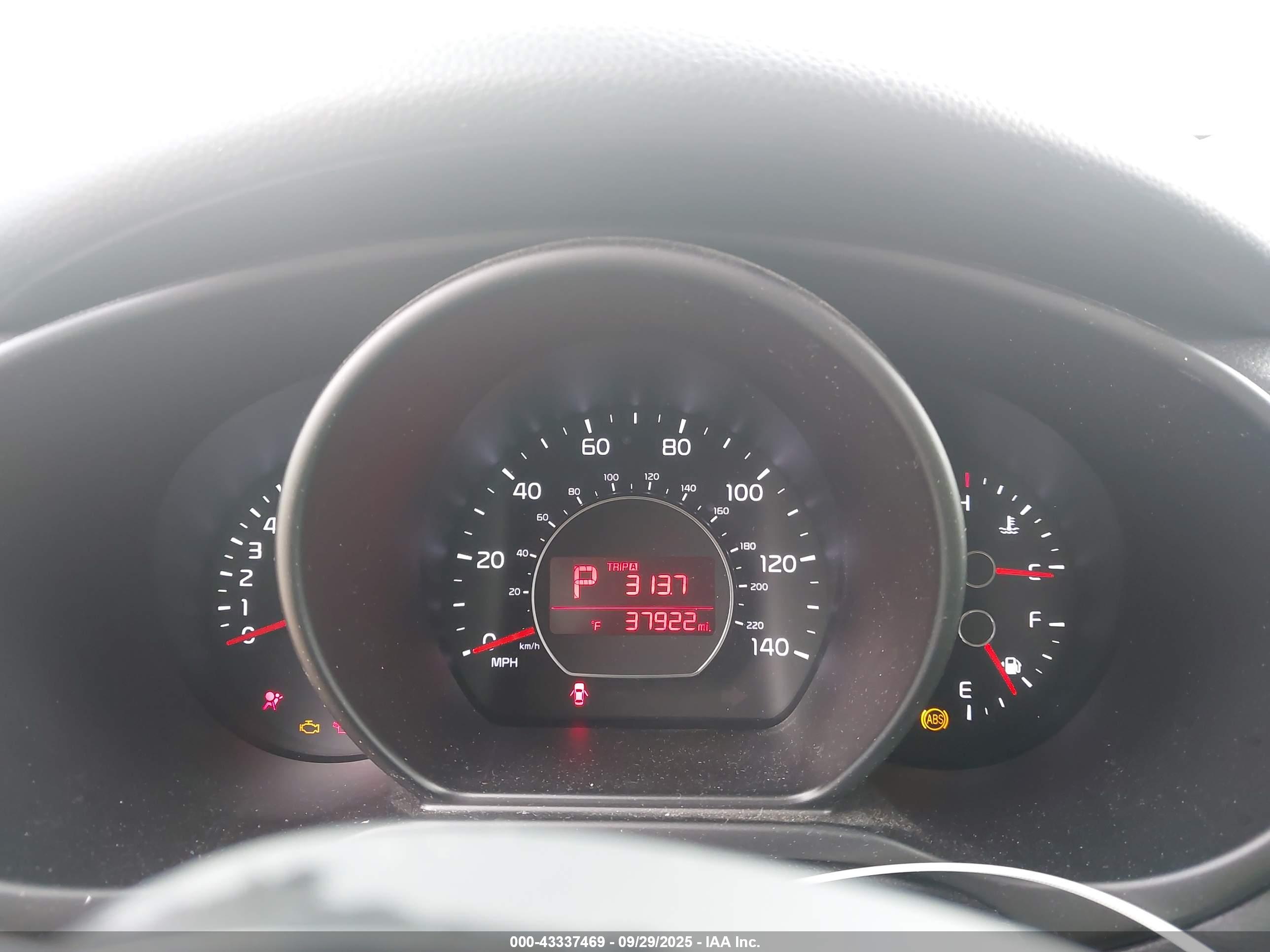 KIA SOUL image 7