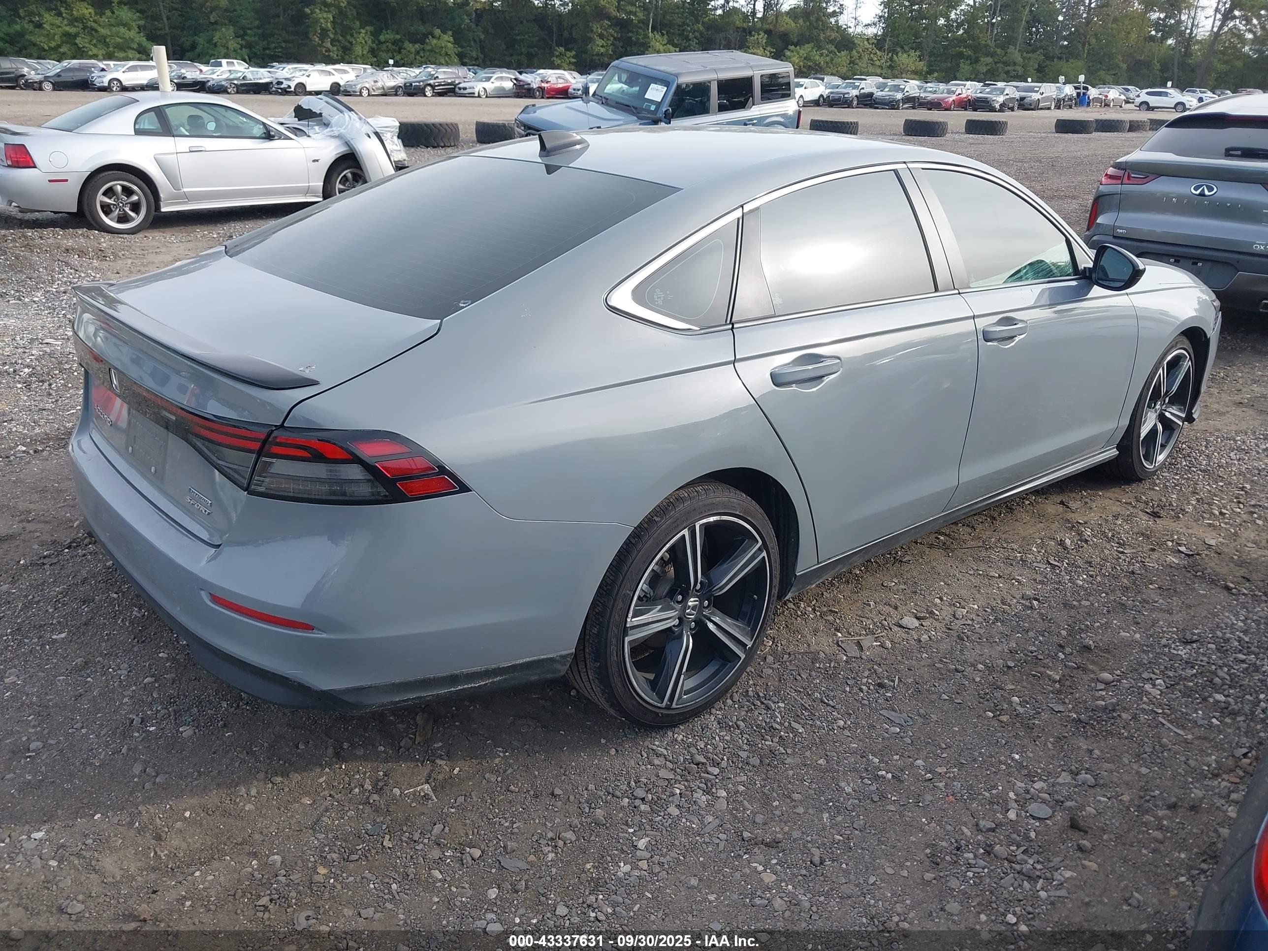 HONDA ACCORD image 4