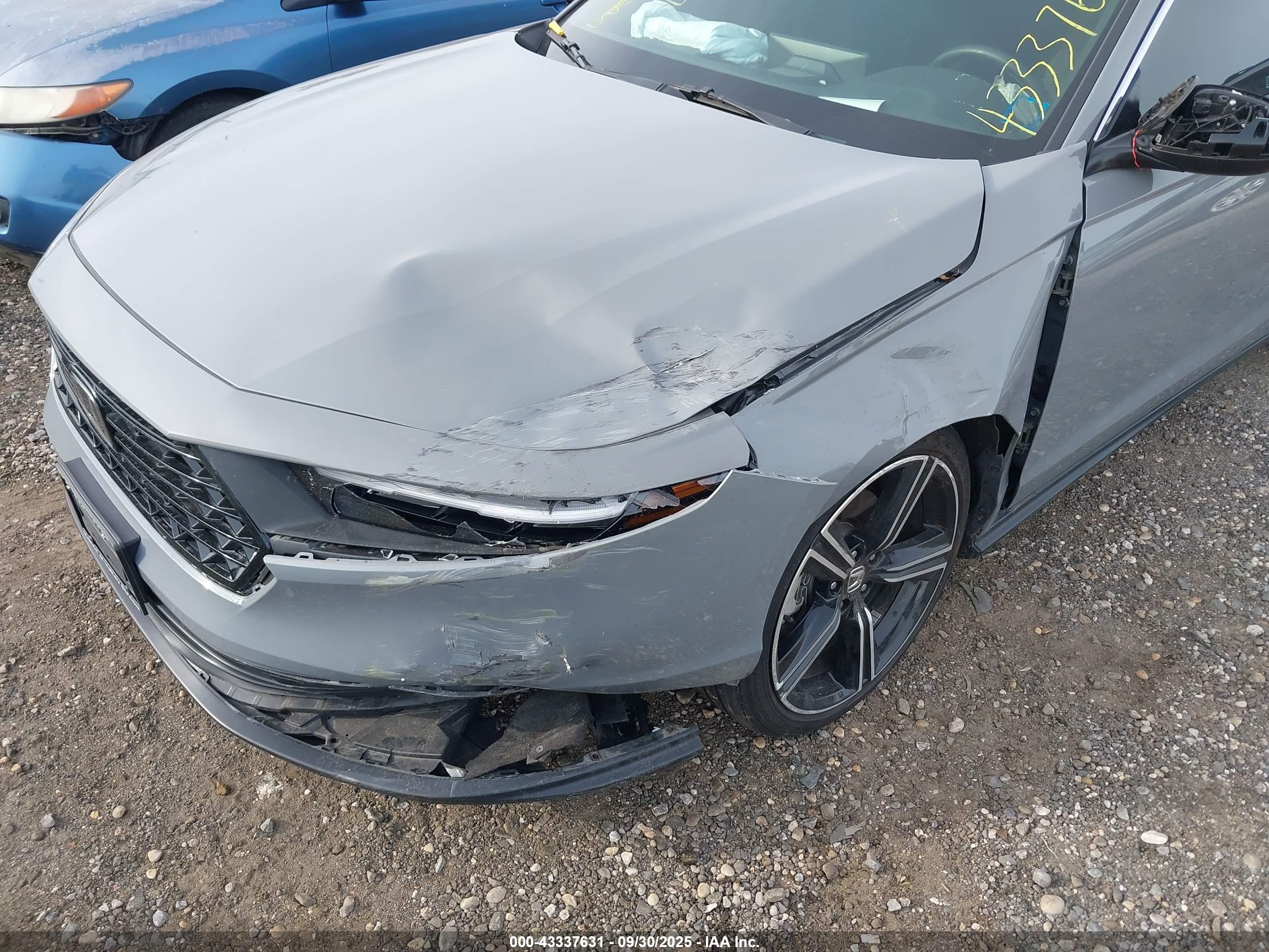 HONDA ACCORD image 6