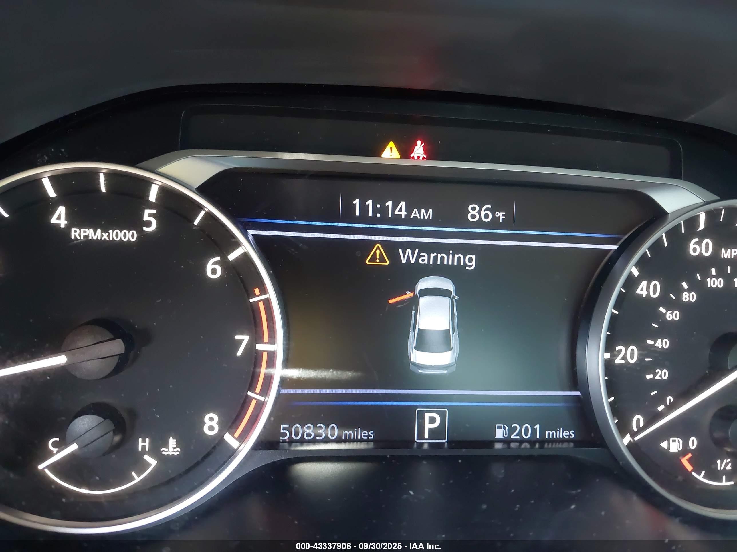 NISSAN ALTIMA image 7