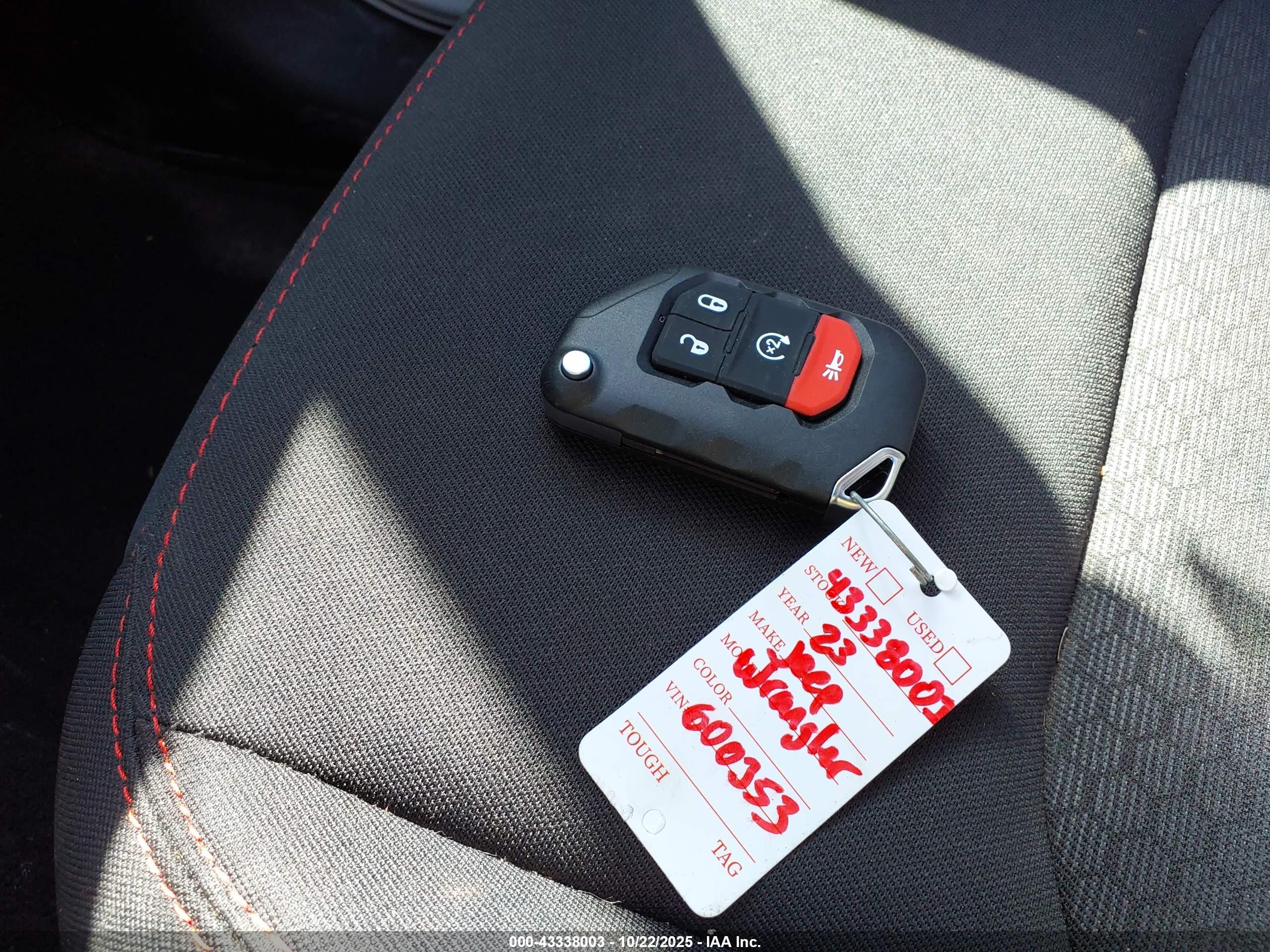 JEEP WRANGLER image 11
