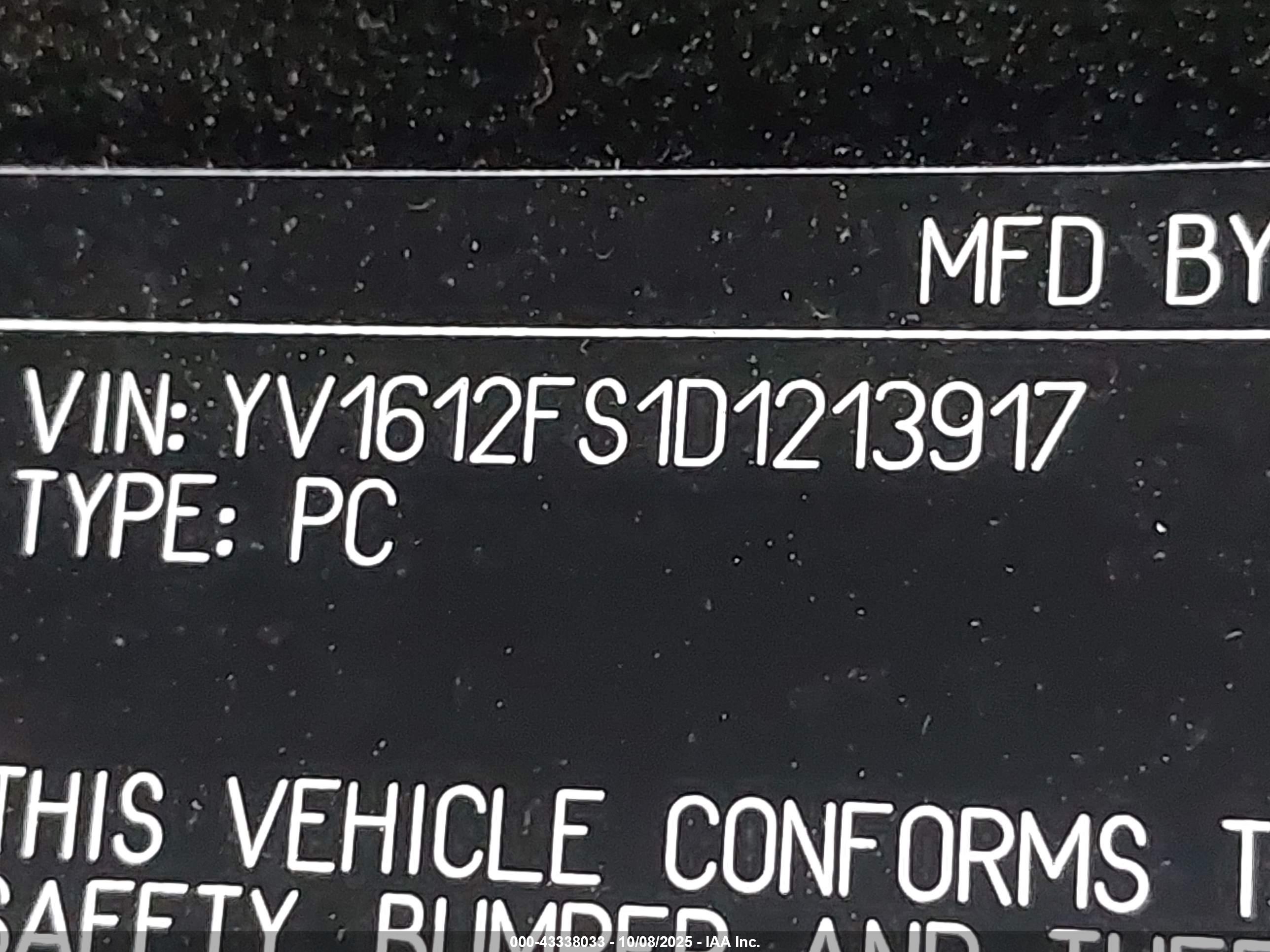 VOLVO S60 image 9