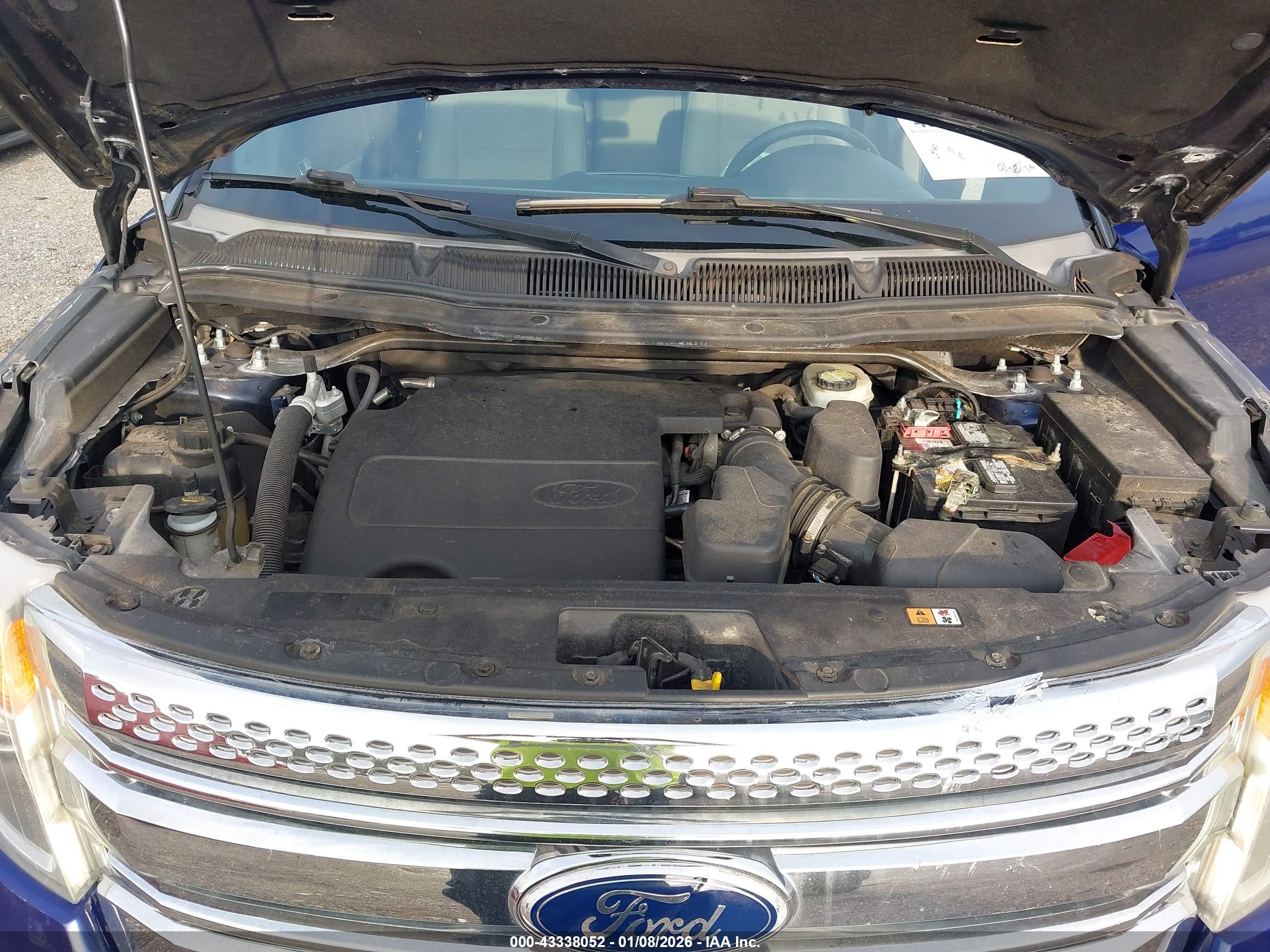 FORD EXPLORER image 10