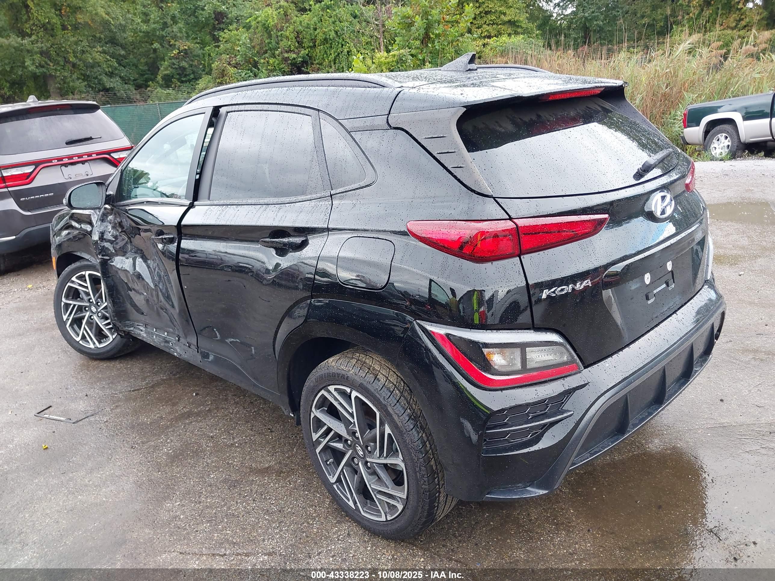 HYUNDAI KONA image 3