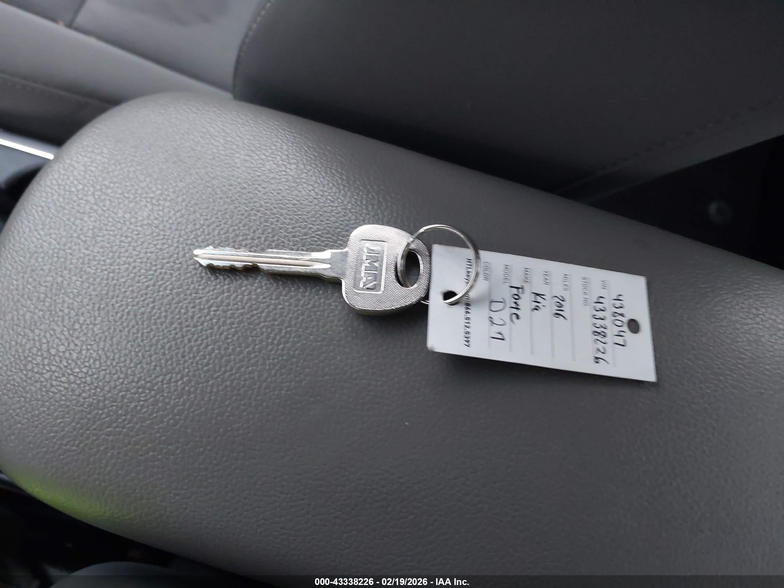 KIA FORTE image 11