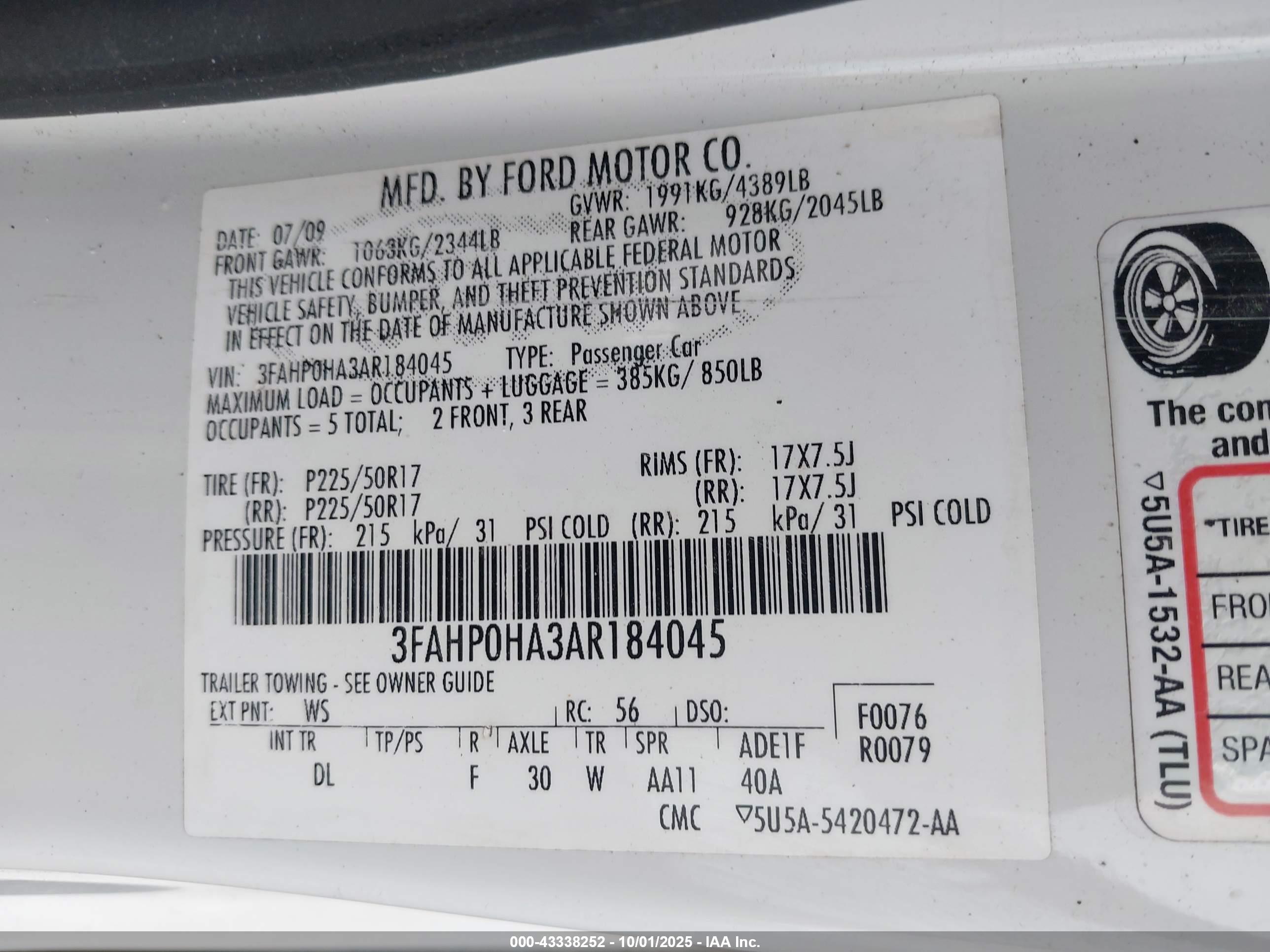 FORD FUSION image 9