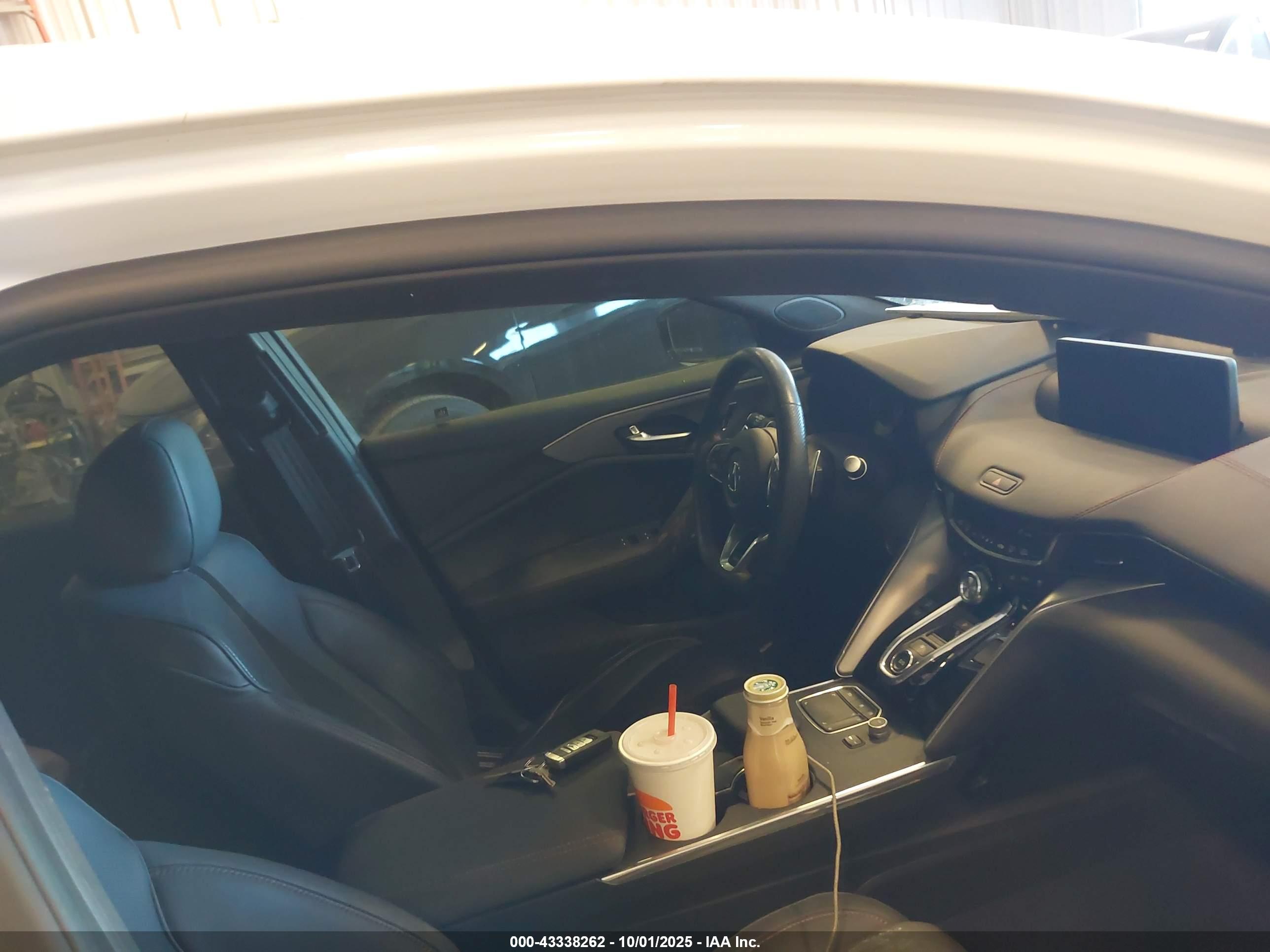 ACURA TLX image 5