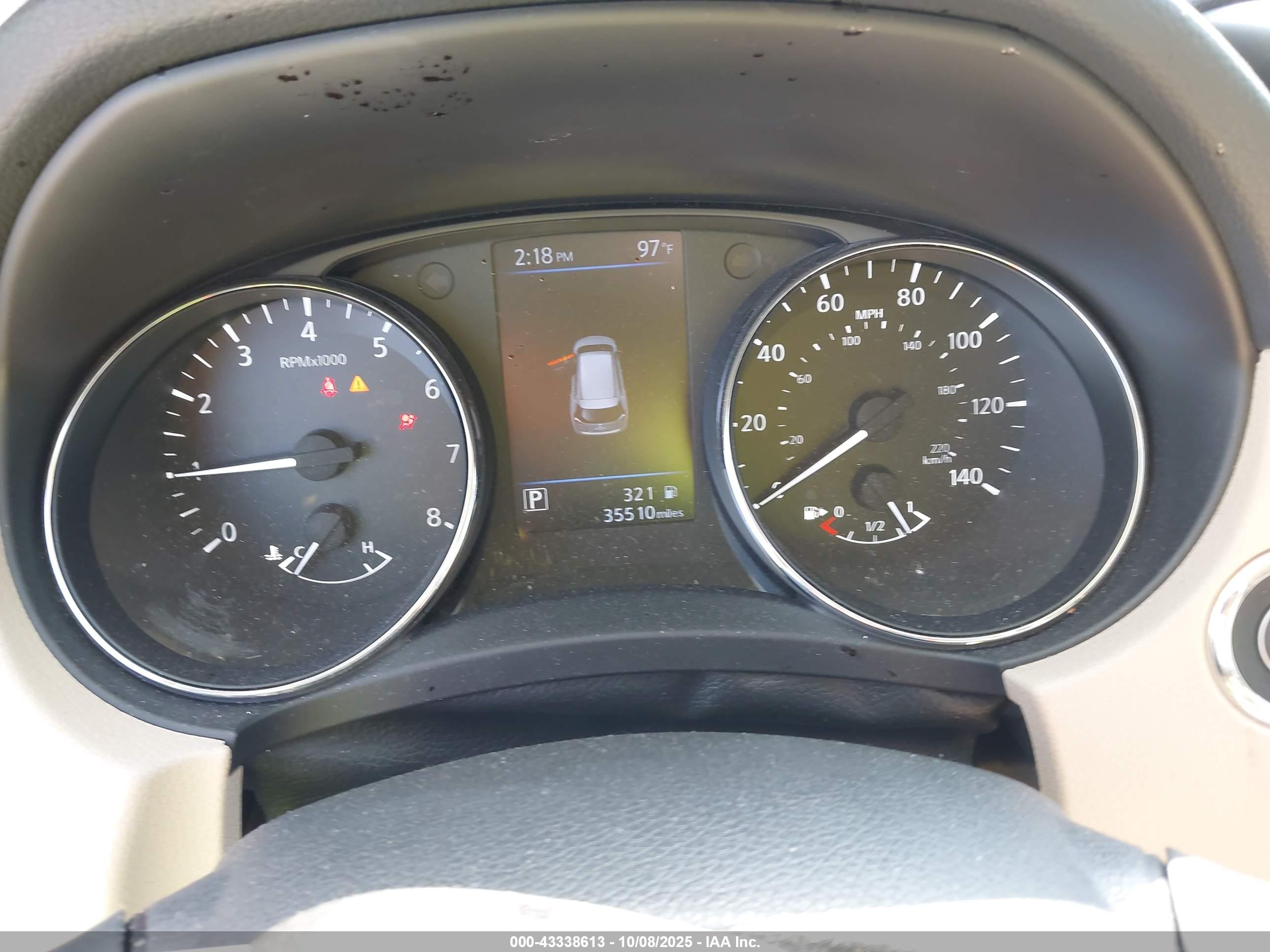 NISSAN ROGUE image 7