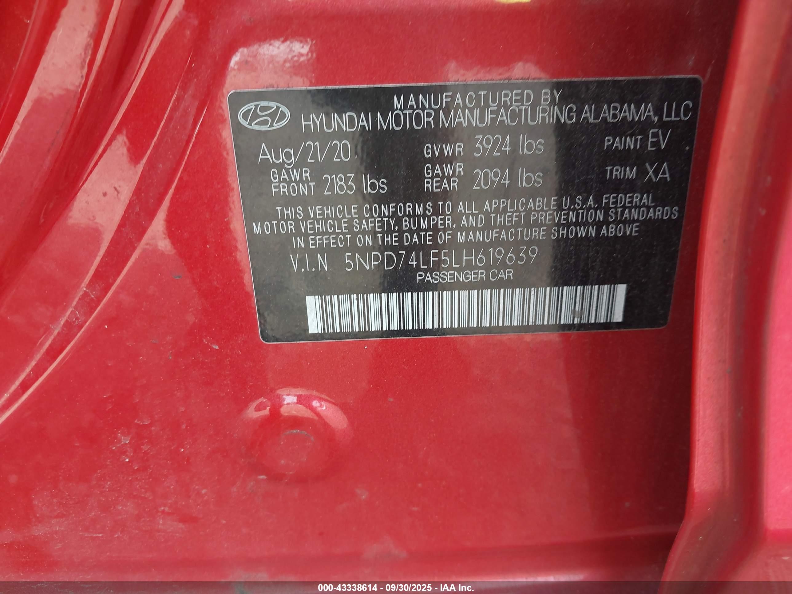 HYUNDAI ELANTRA image 9