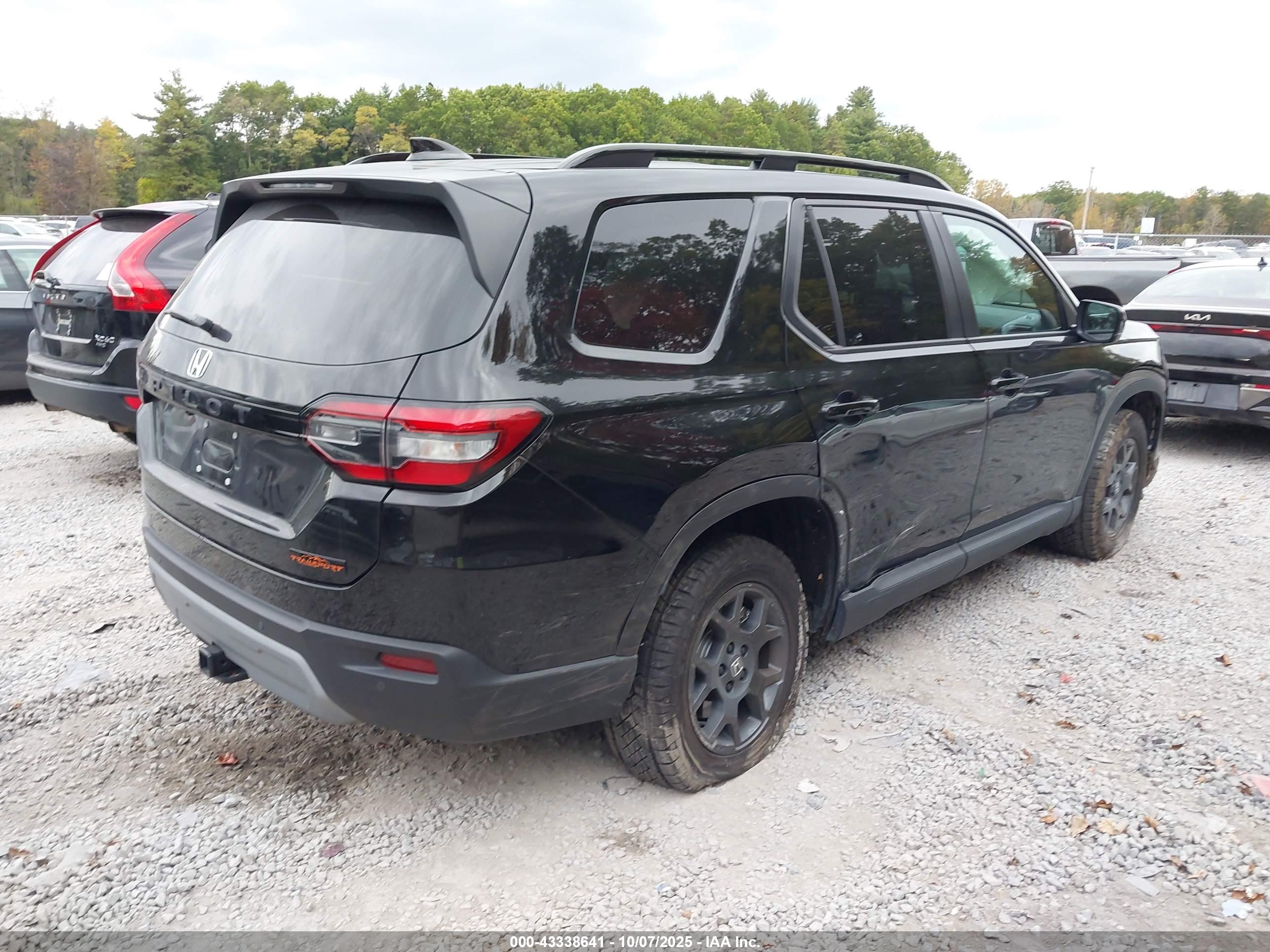 HONDA PILOT image 6