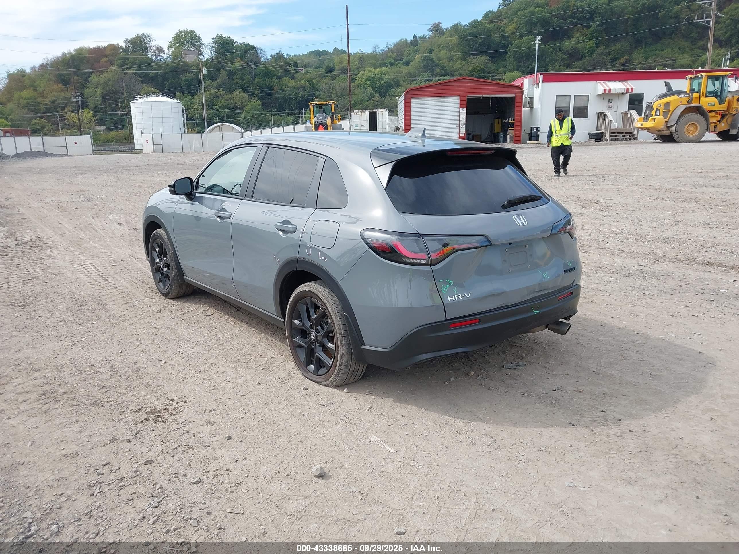 HONDA HR-V image 3