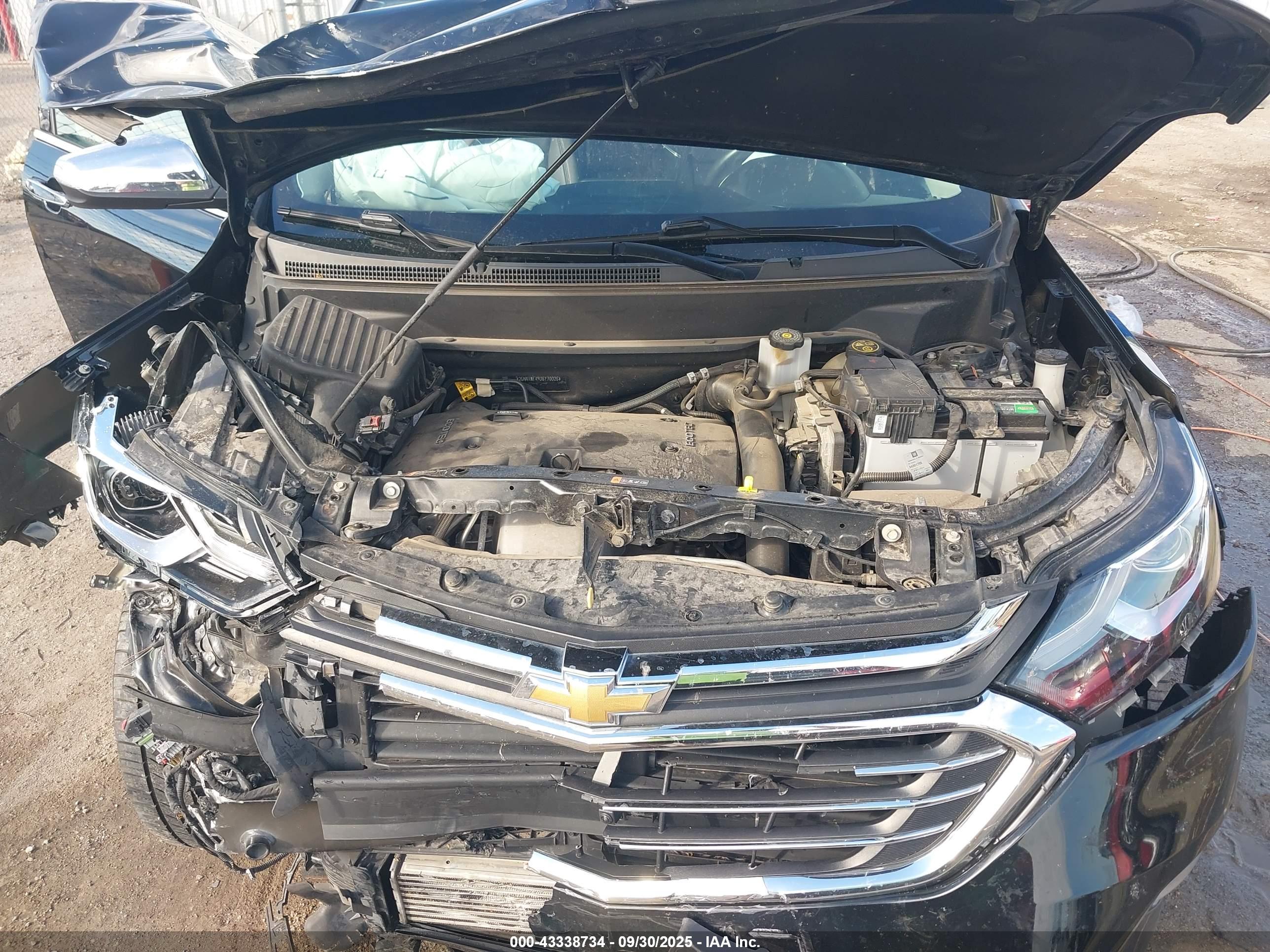 CHEVROLET EQUINOX image 10