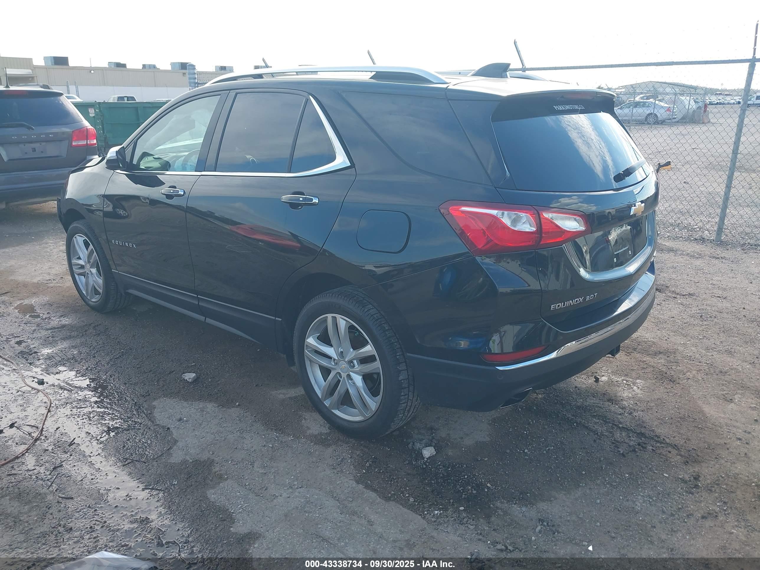 CHEVROLET EQUINOX image 3