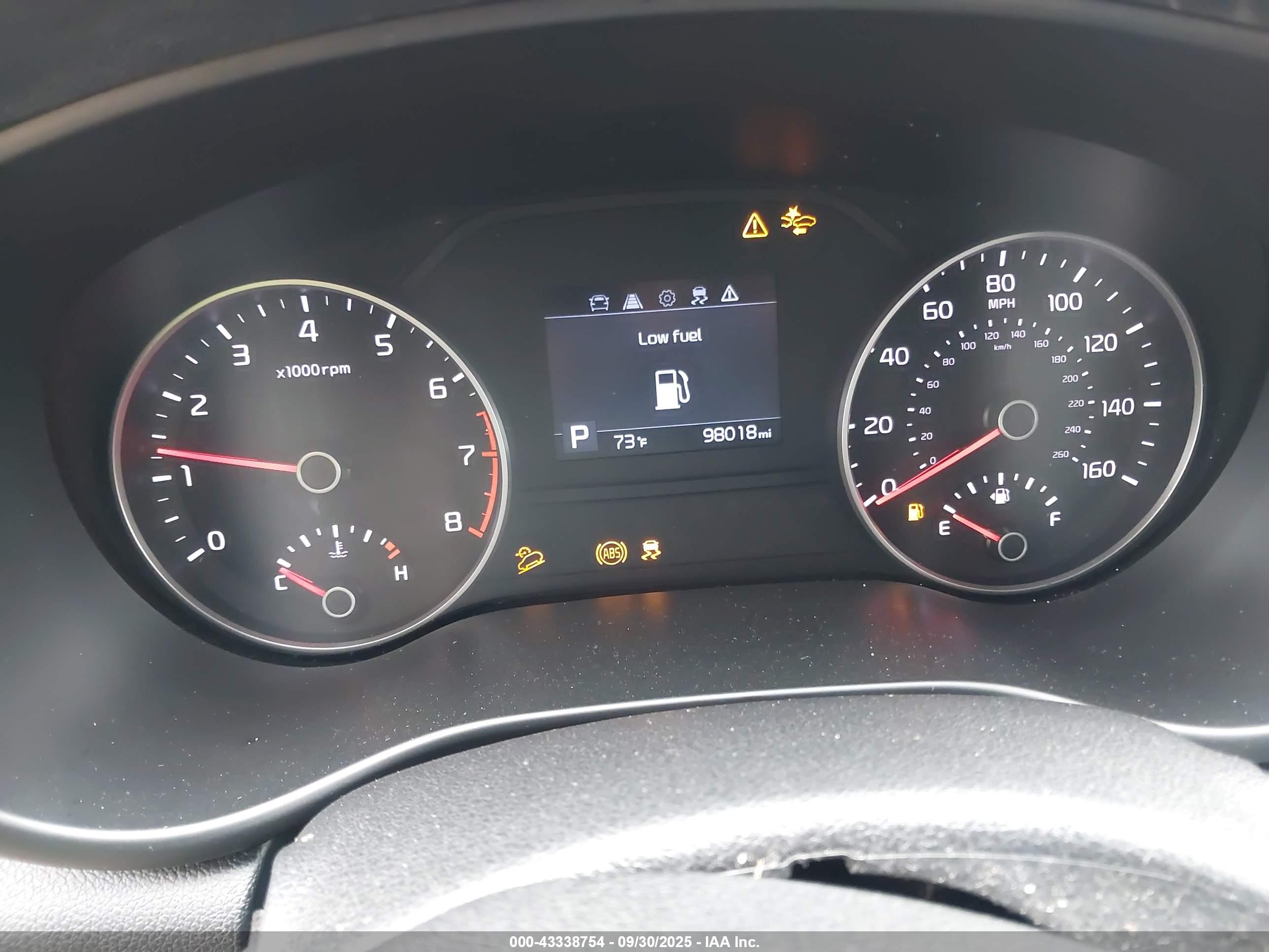 KIA SPORTAGE image 7