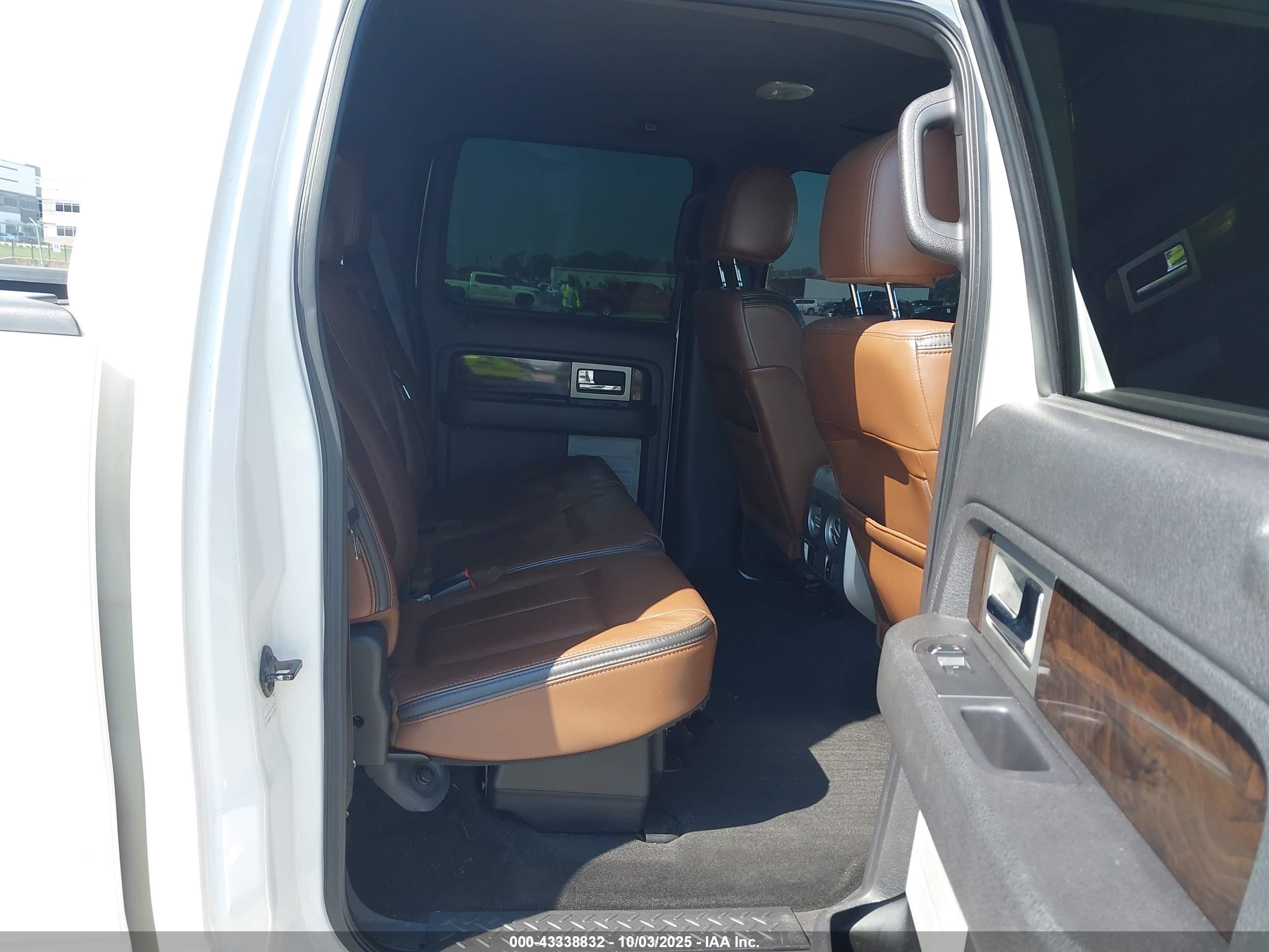 FORD F-150 image 8