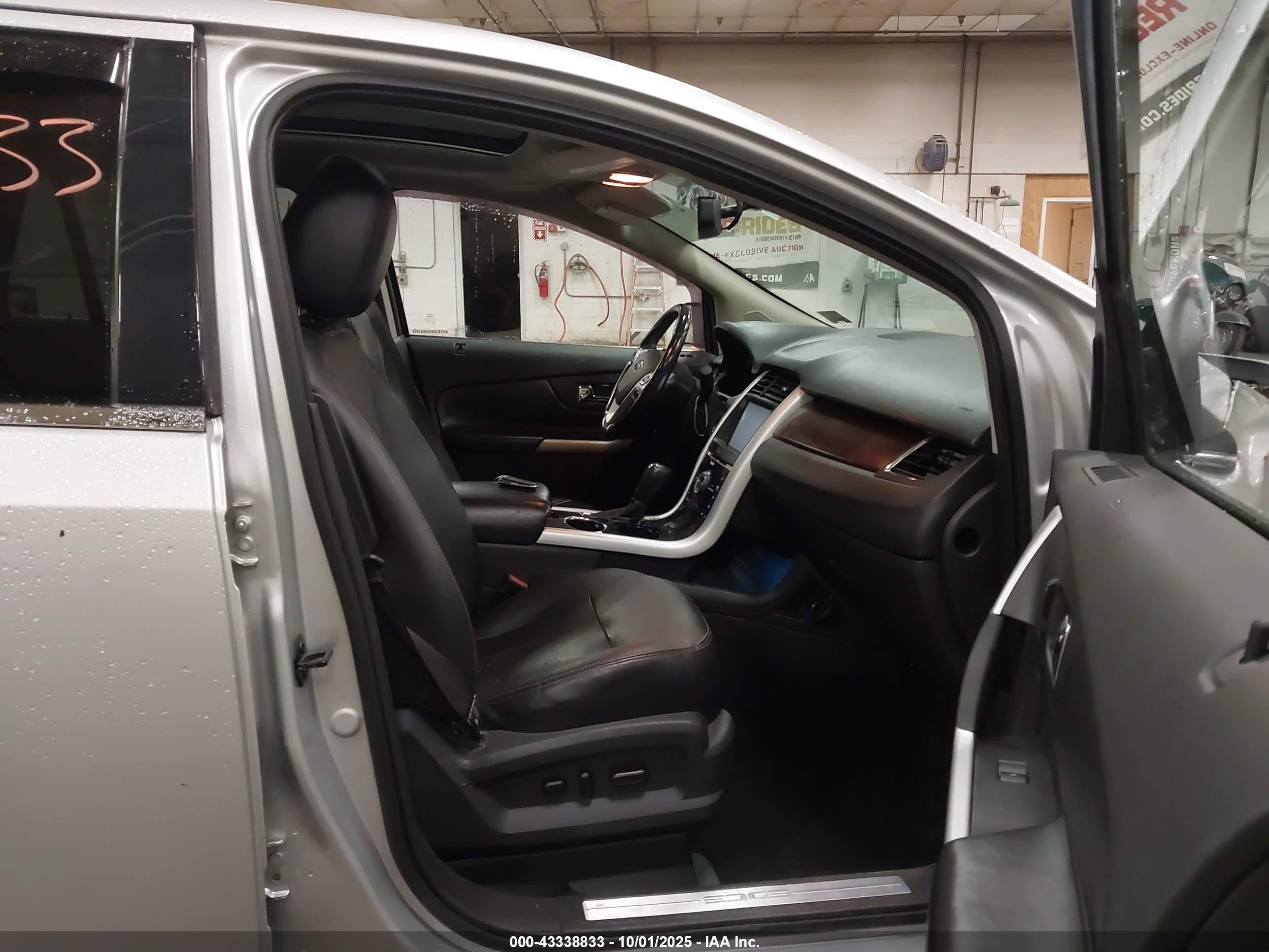 FORD EDGE image 5