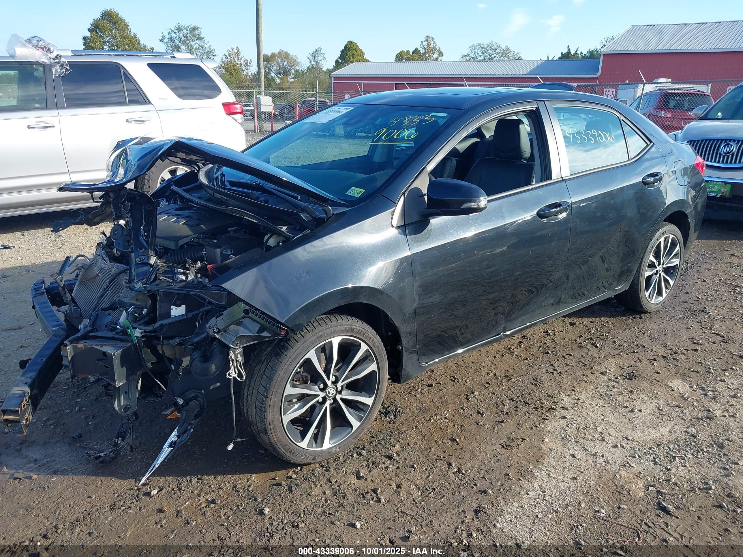 TOYOTA COROLLA image 2