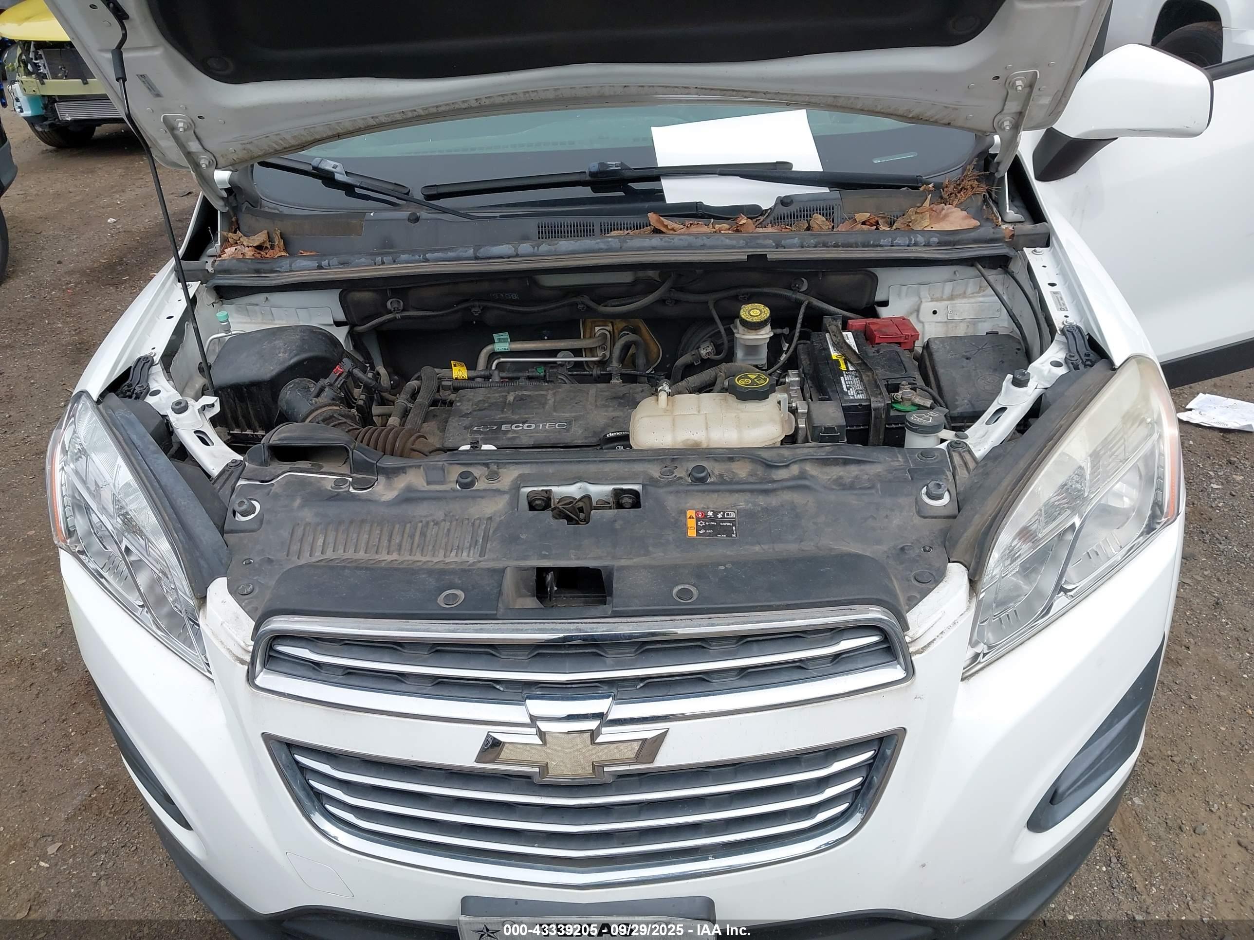 CHEVROLET TRAX image 10