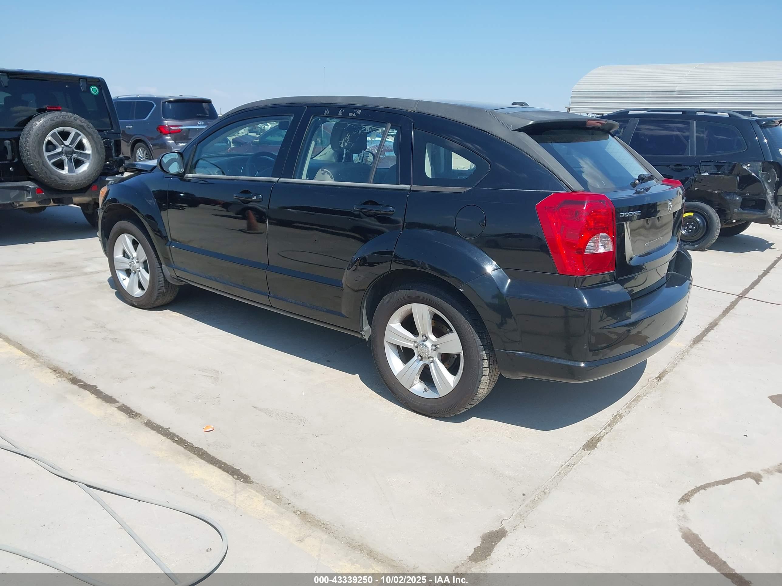 DODGE CALIBER image 3