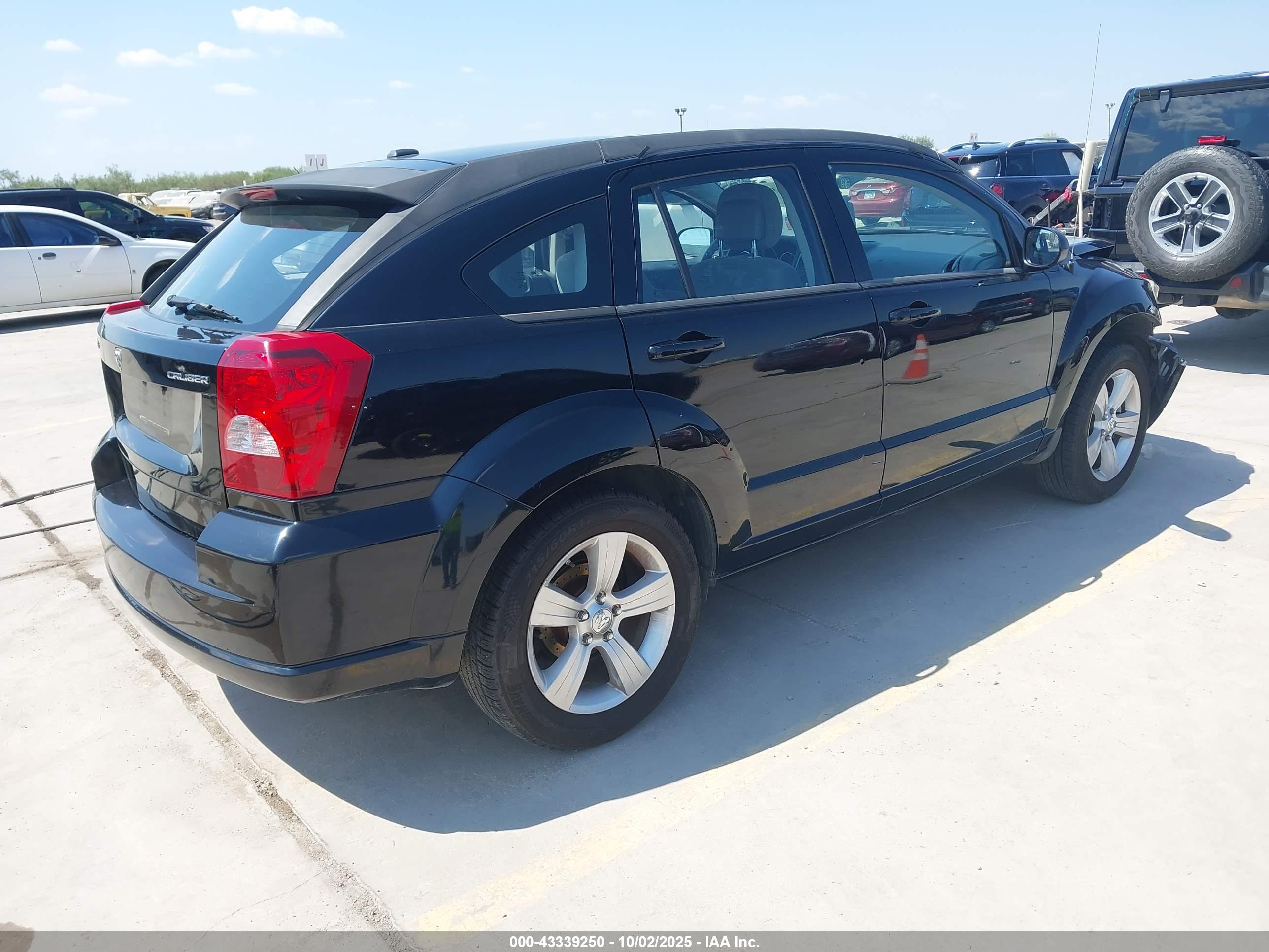 DODGE CALIBER image 4