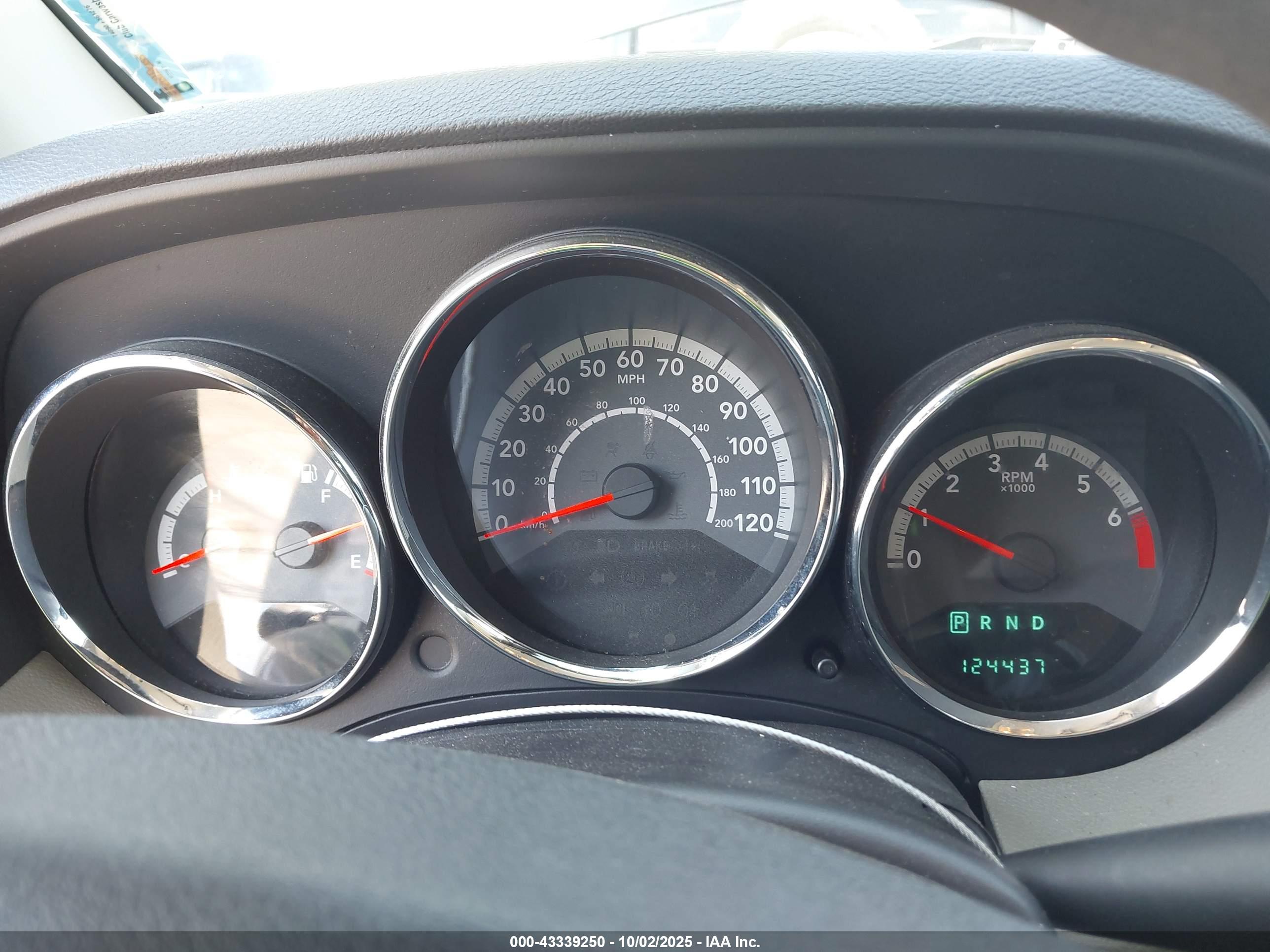 DODGE CALIBER image 7