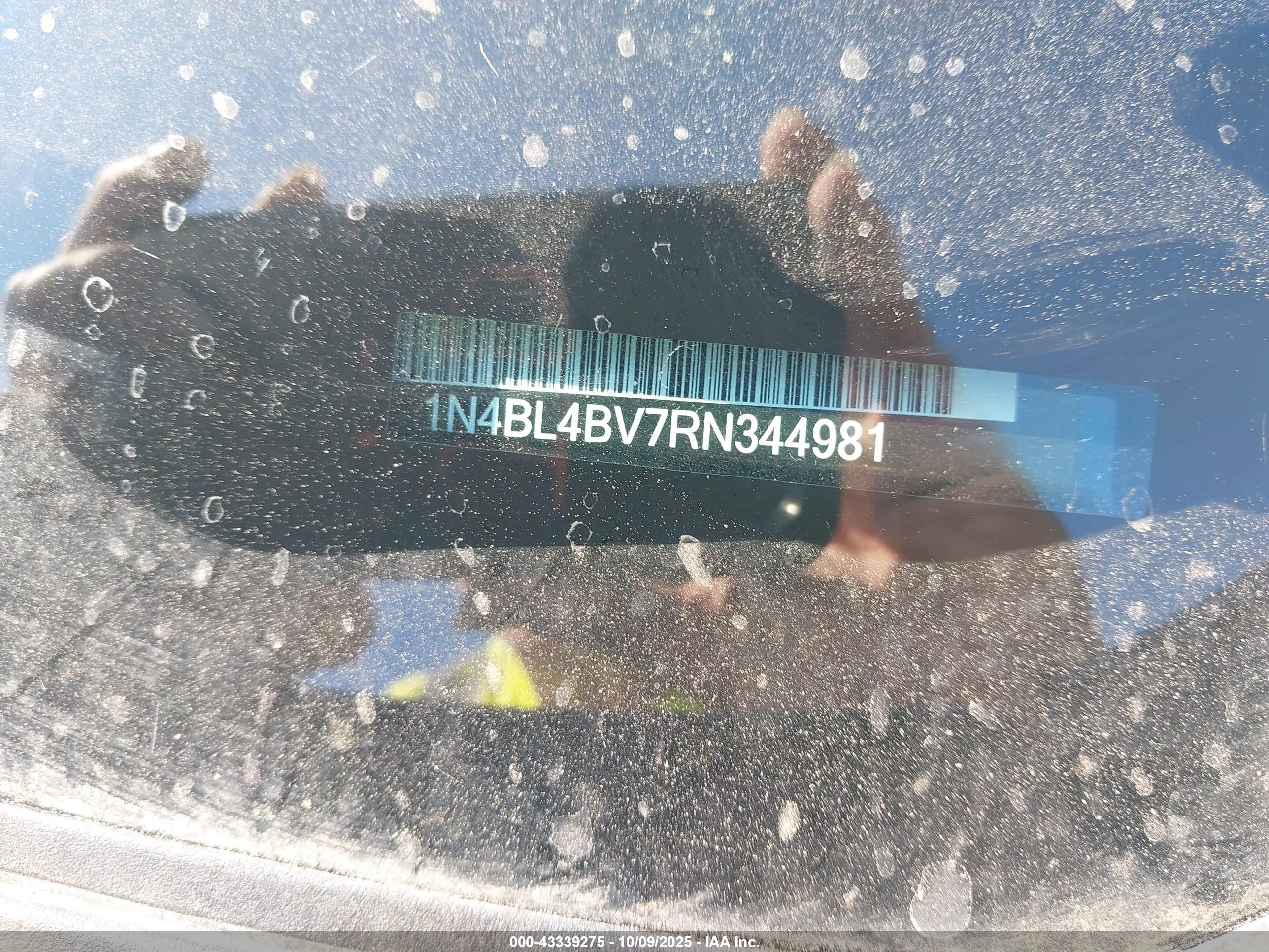 NISSAN ALTIMA image 9