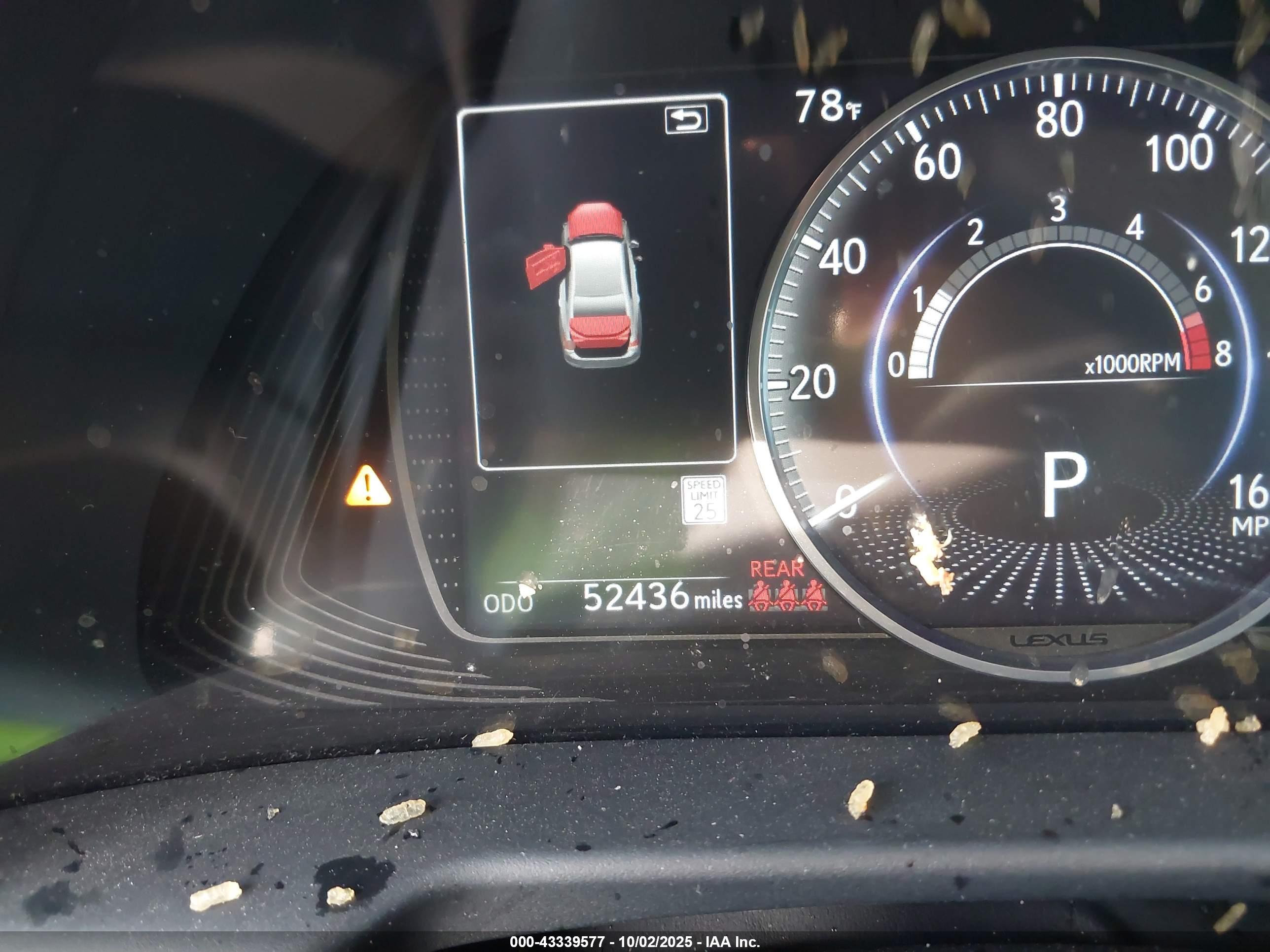 LEXUS ES image 7