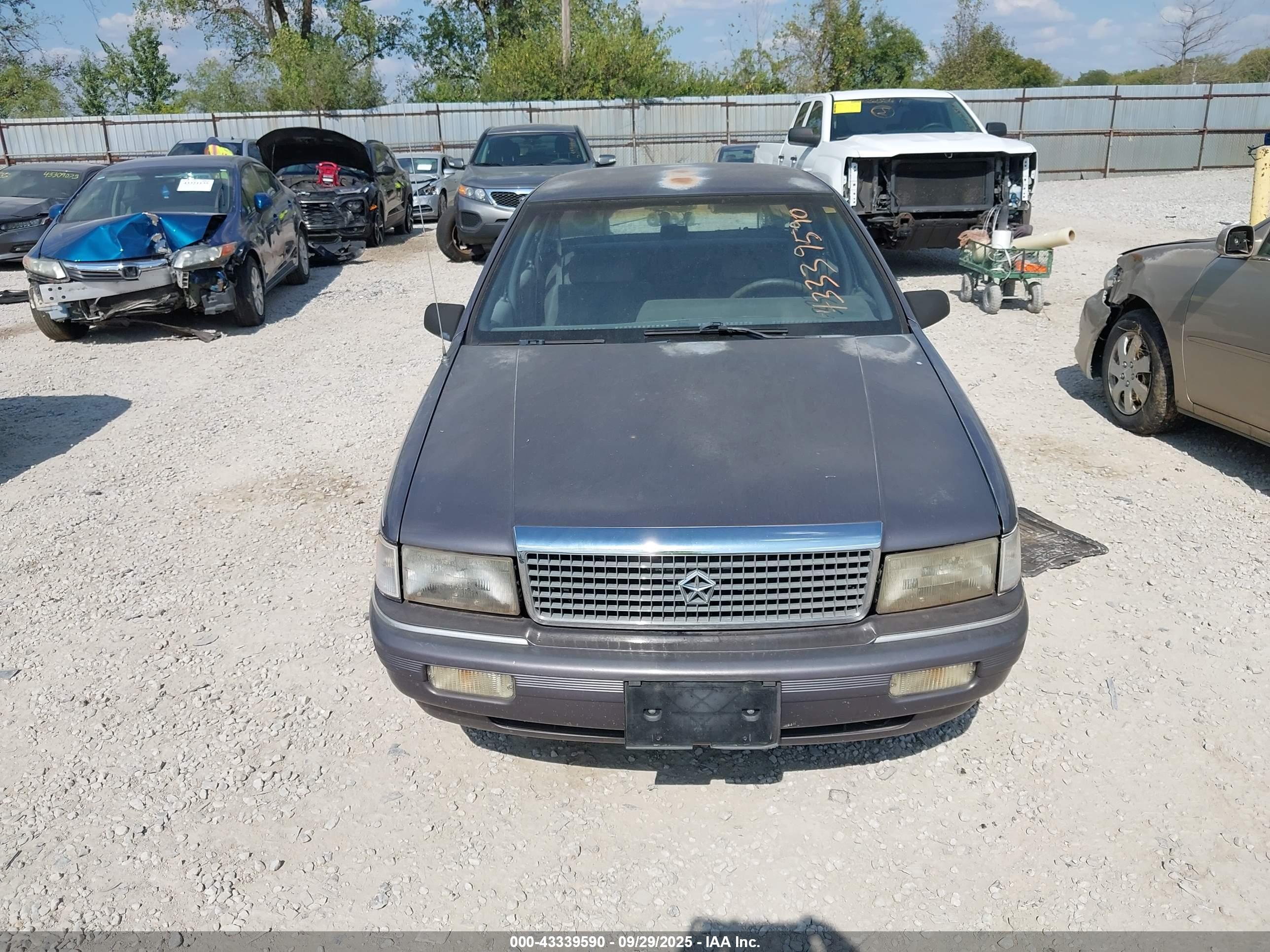 PLYMOUTH ACCLAIM image 6