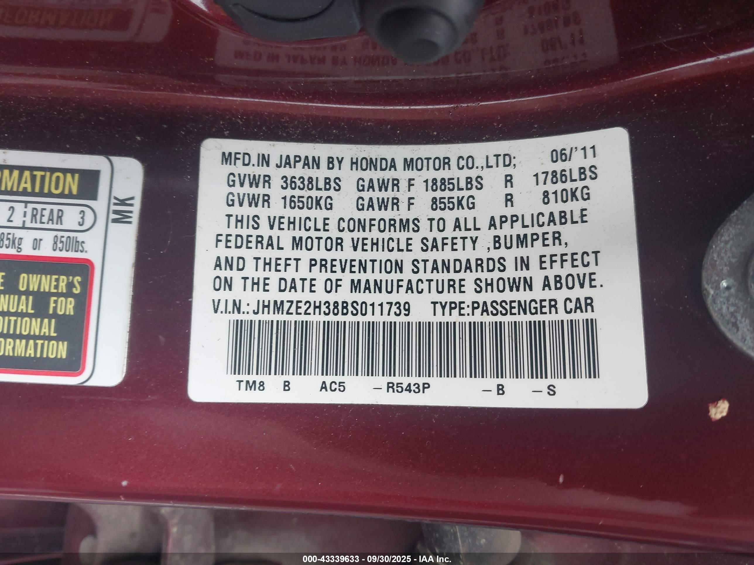 HONDA INSIGHT image 9