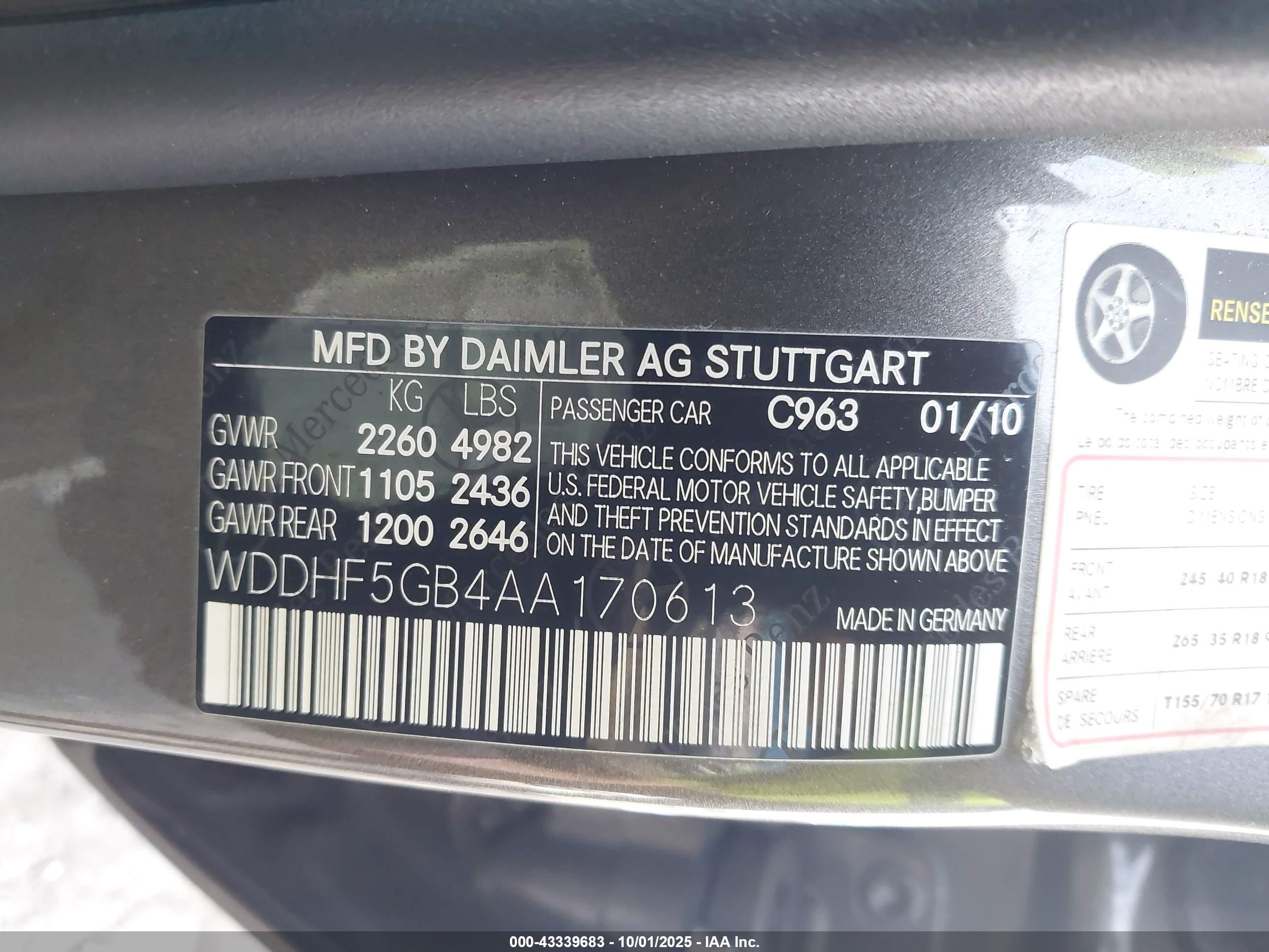 MERCEDES-BENZ E image 9