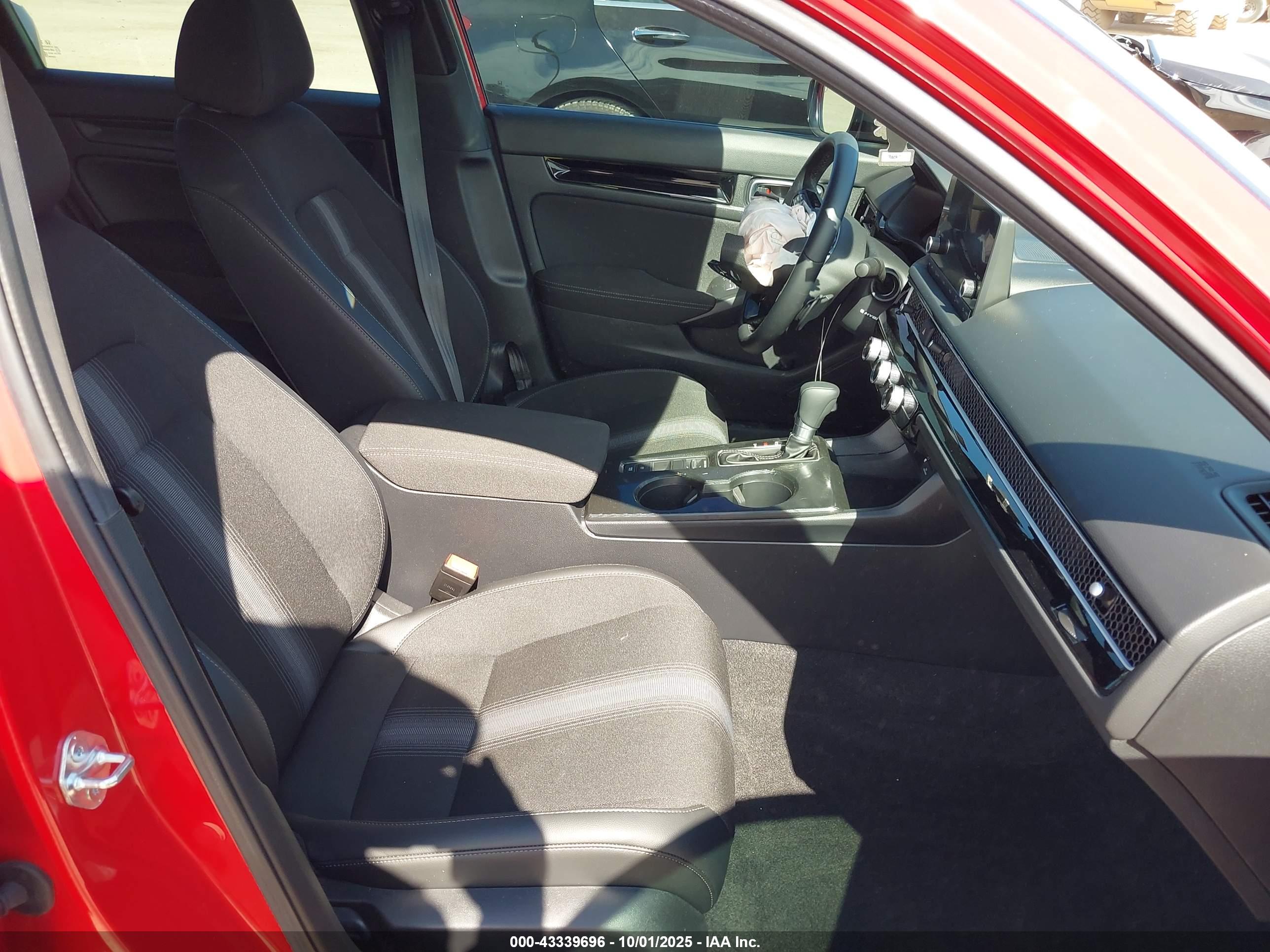 HONDA CIVIC image 5